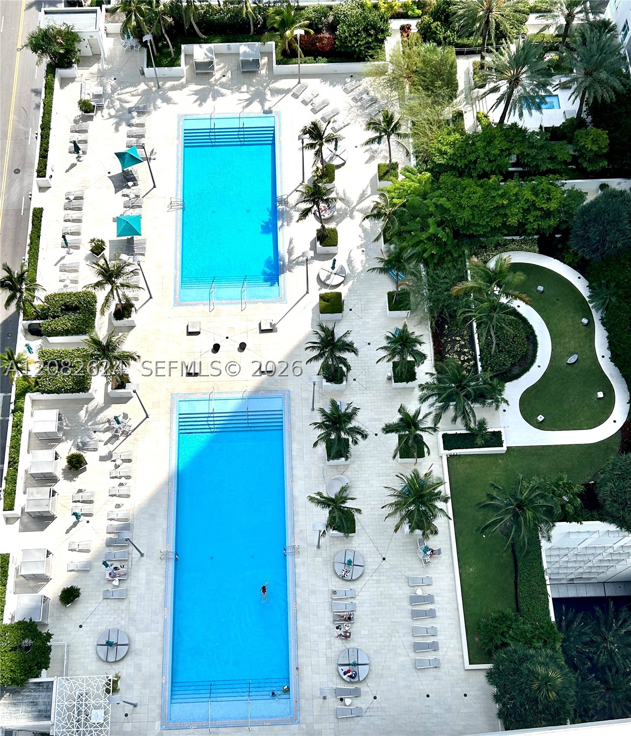951 Brickell Ave #2509, Miami FL 33131