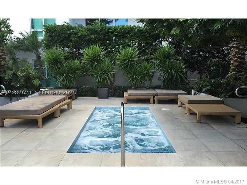 951 Brickell Ave #2509, Miami FL 33131