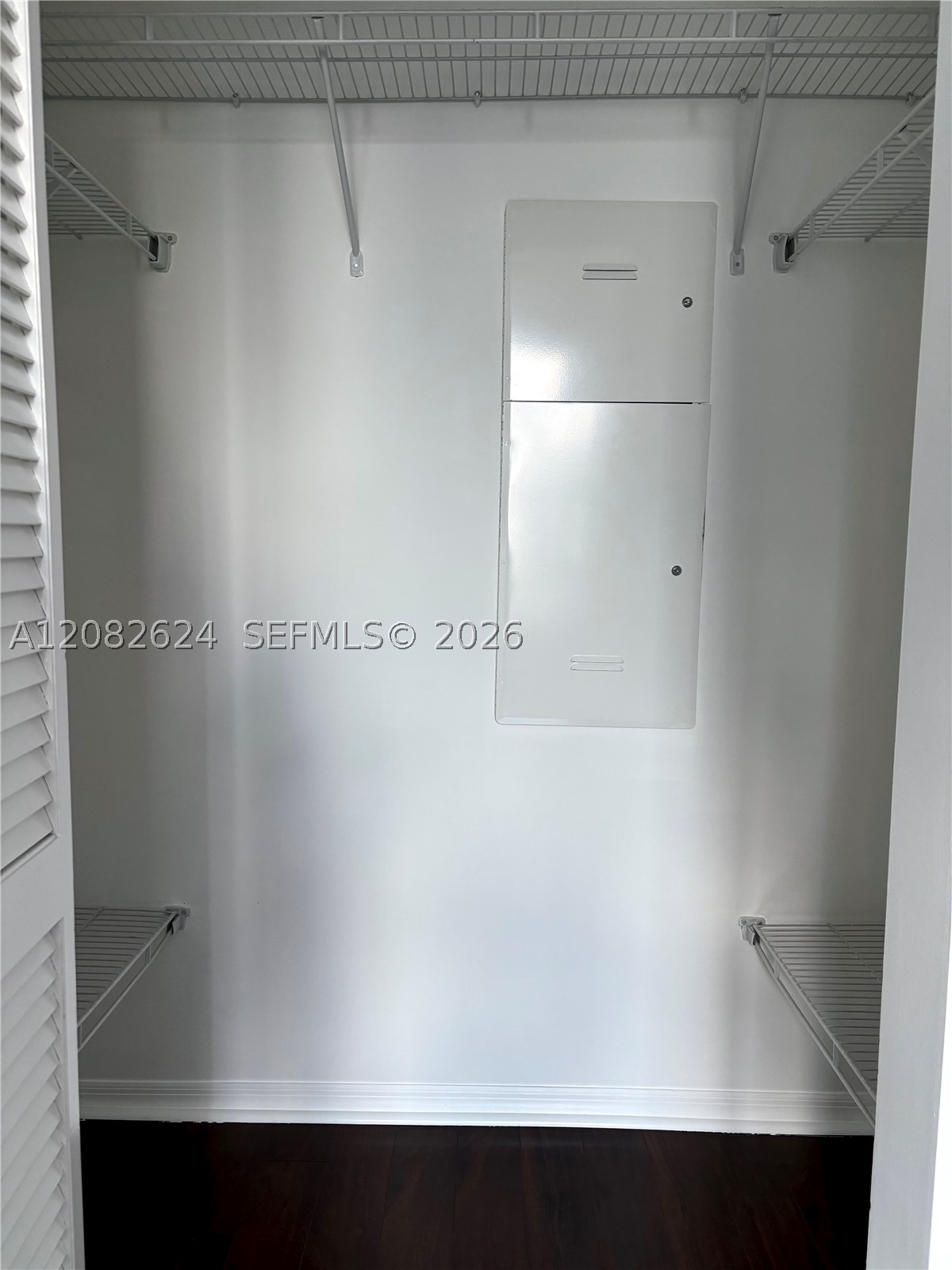 951 Brickell Ave #2509, Miami FL 33131