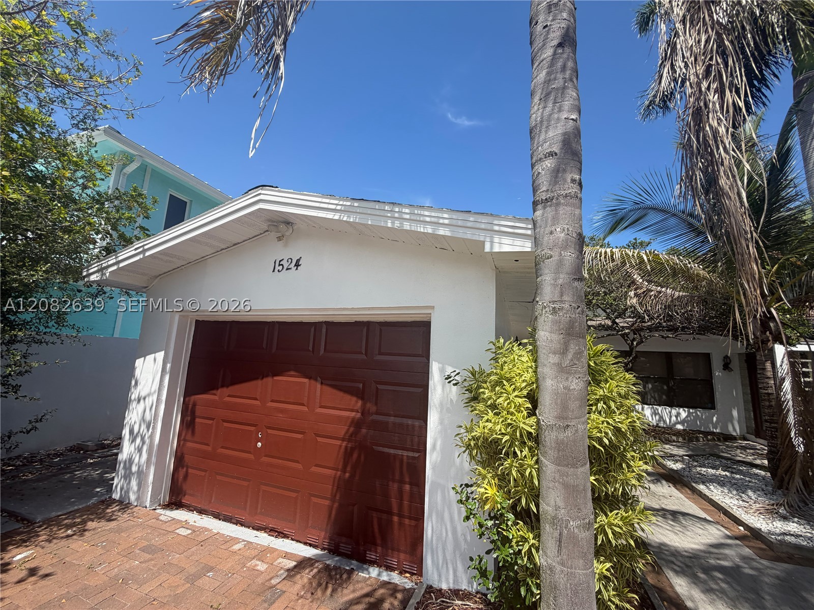 1524 NE 18th Ave, Fort Lauderdale FL 33304