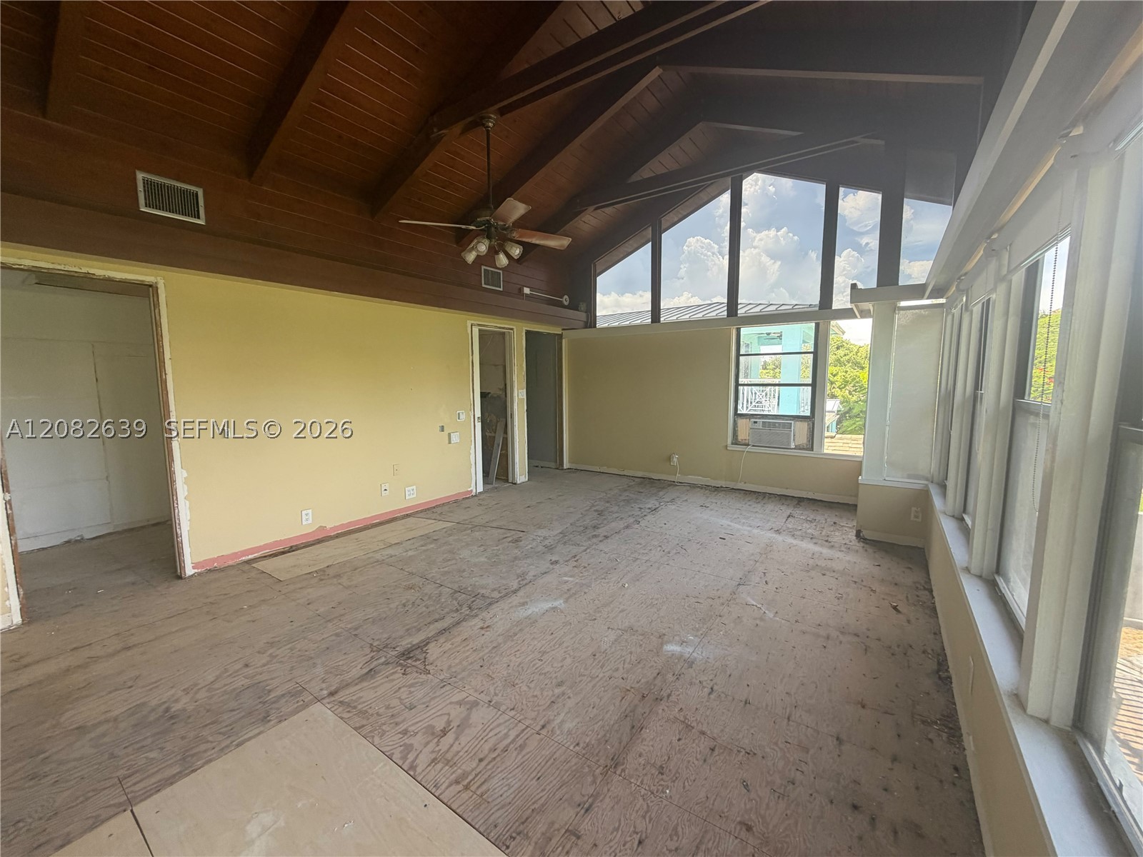 1524 NE 18th Ave, Fort Lauderdale FL 33304