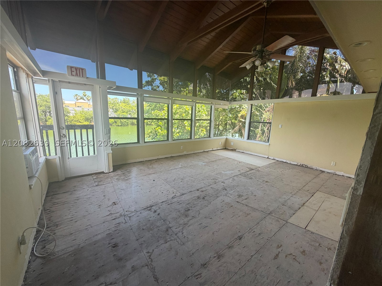 1524 NE 18th Ave, Fort Lauderdale FL 33304