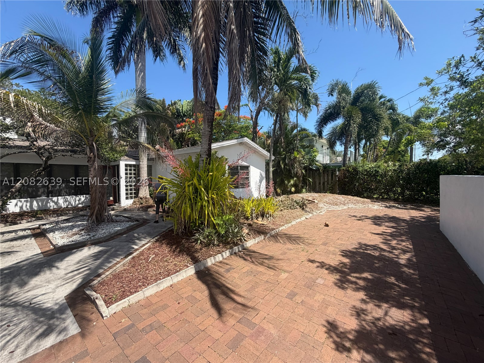 1524 NE 18th Ave, Fort Lauderdale FL 33304