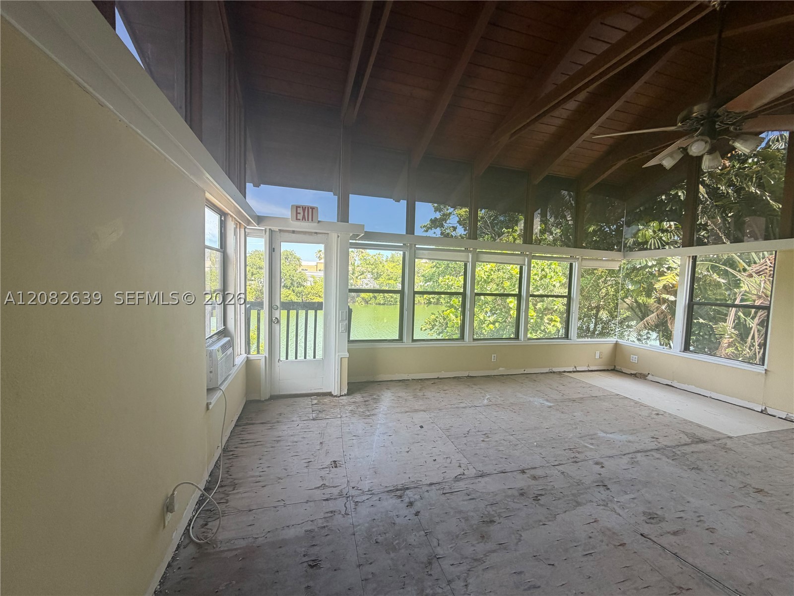 1524 NE 18th Ave, Fort Lauderdale FL 33304