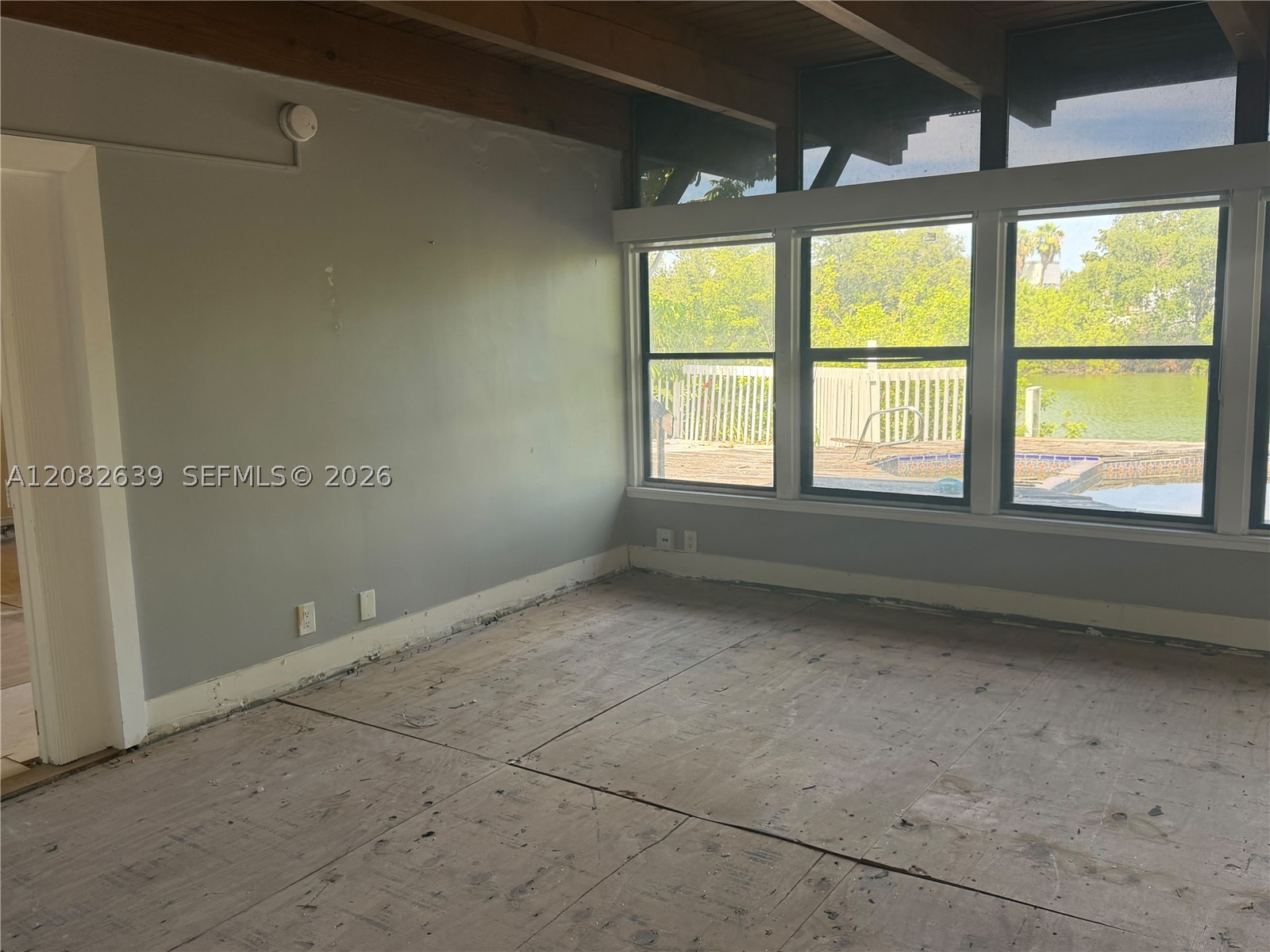 1524 NE 18th Ave, Fort Lauderdale FL 33304