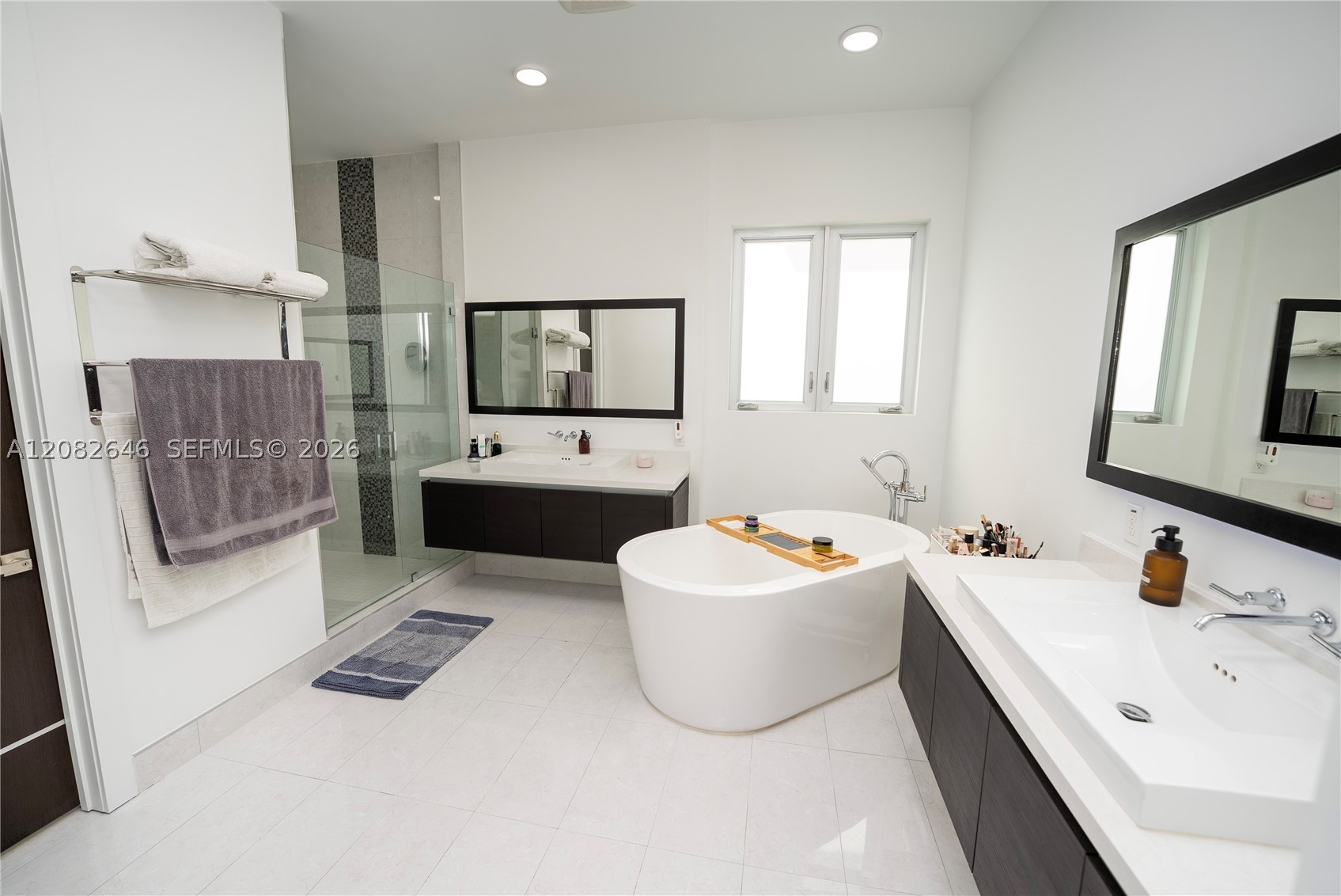 8340 NW 33 Terrace, Doral FL 33122