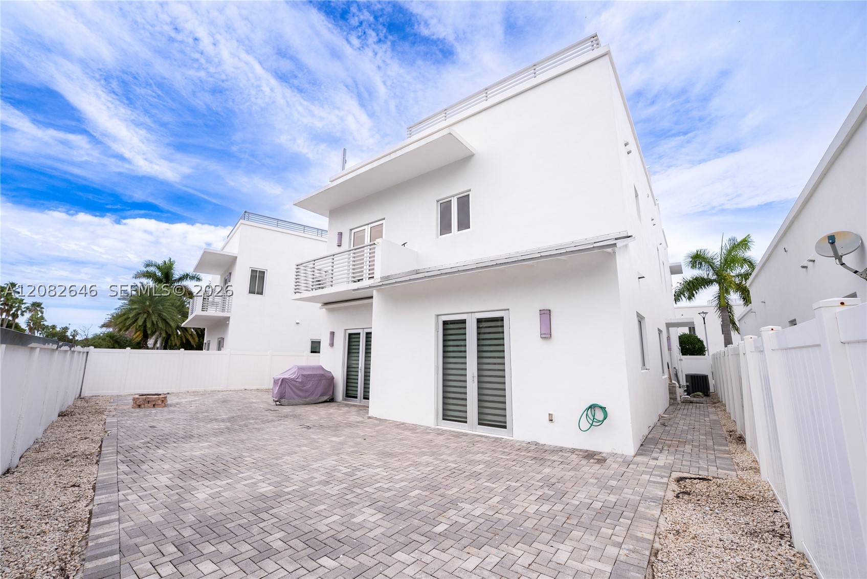 8340 NW 33 Terrace, Doral FL 33122