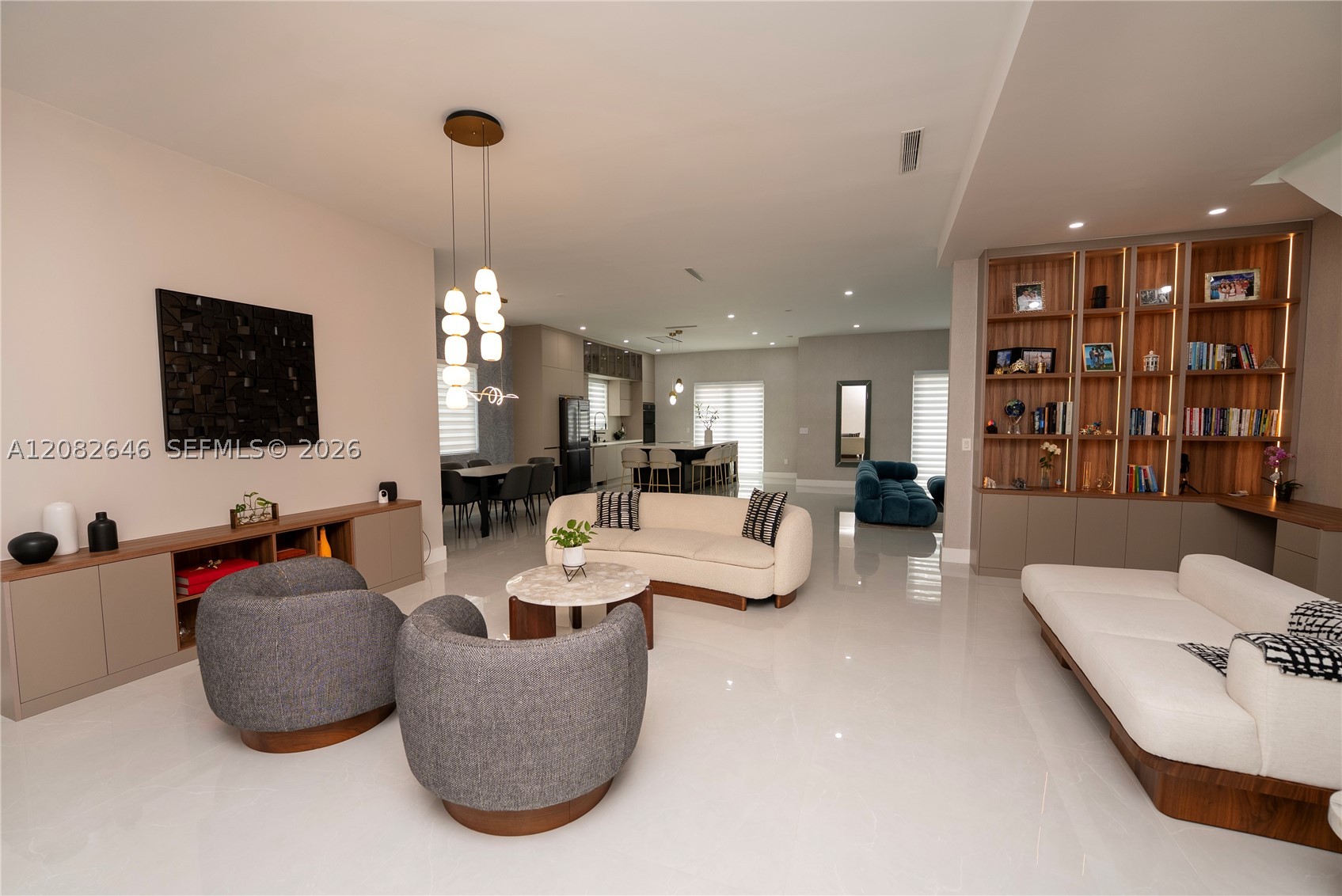 8340 NW 33 Terrace, Doral FL 33122
