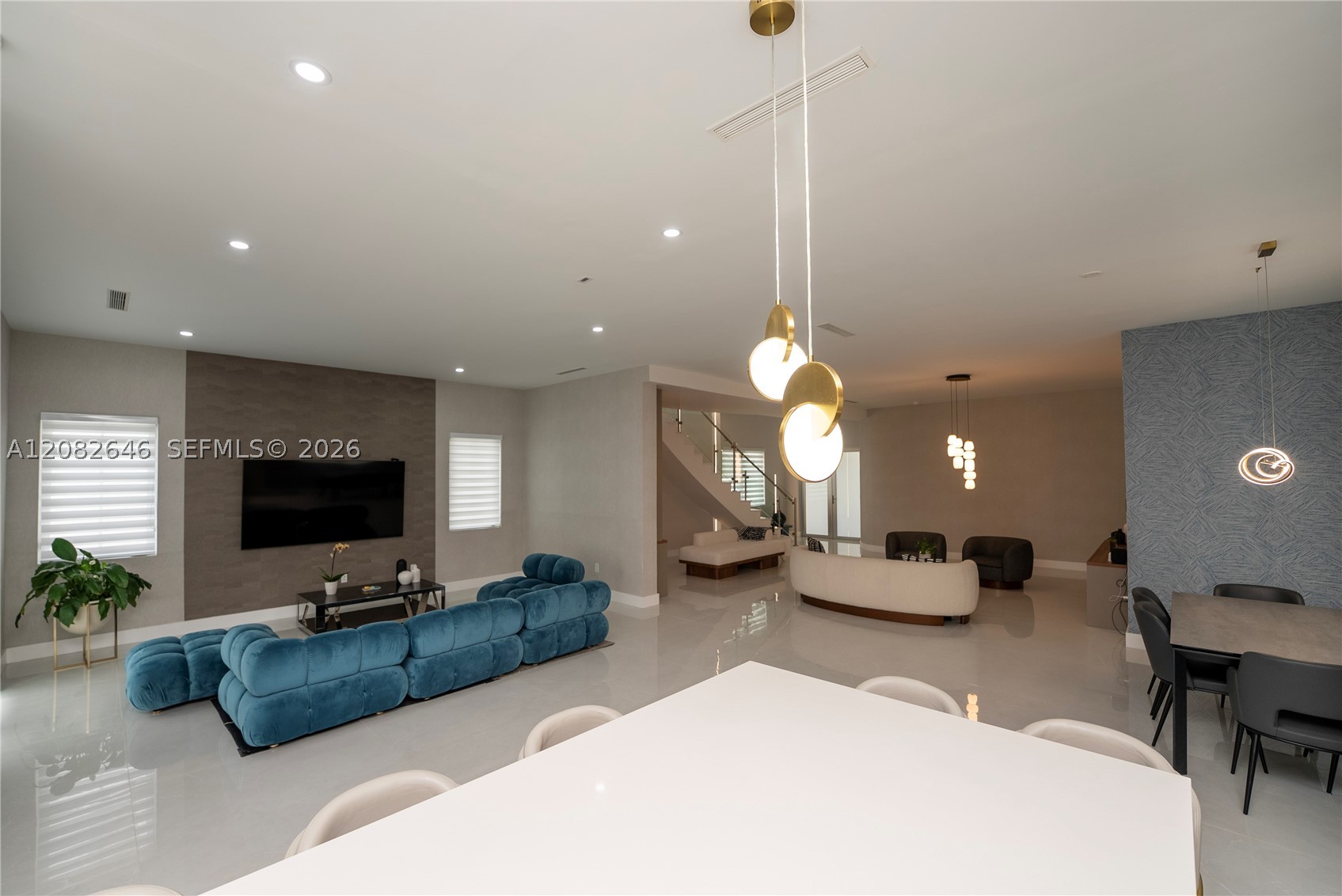 8340 NW 33 Terrace, Doral FL 33122