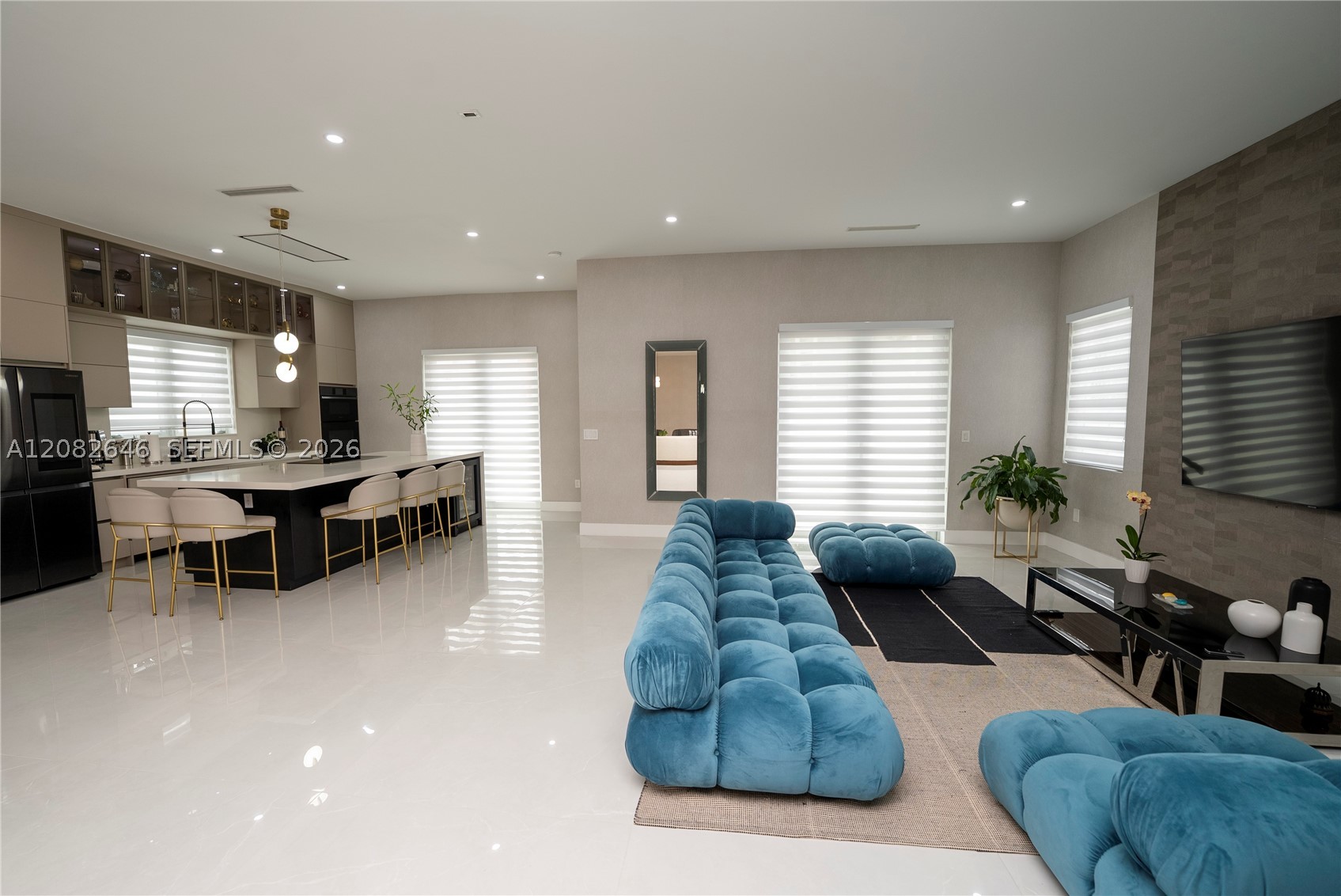 8340 NW 33 Terrace, Doral FL 33122
