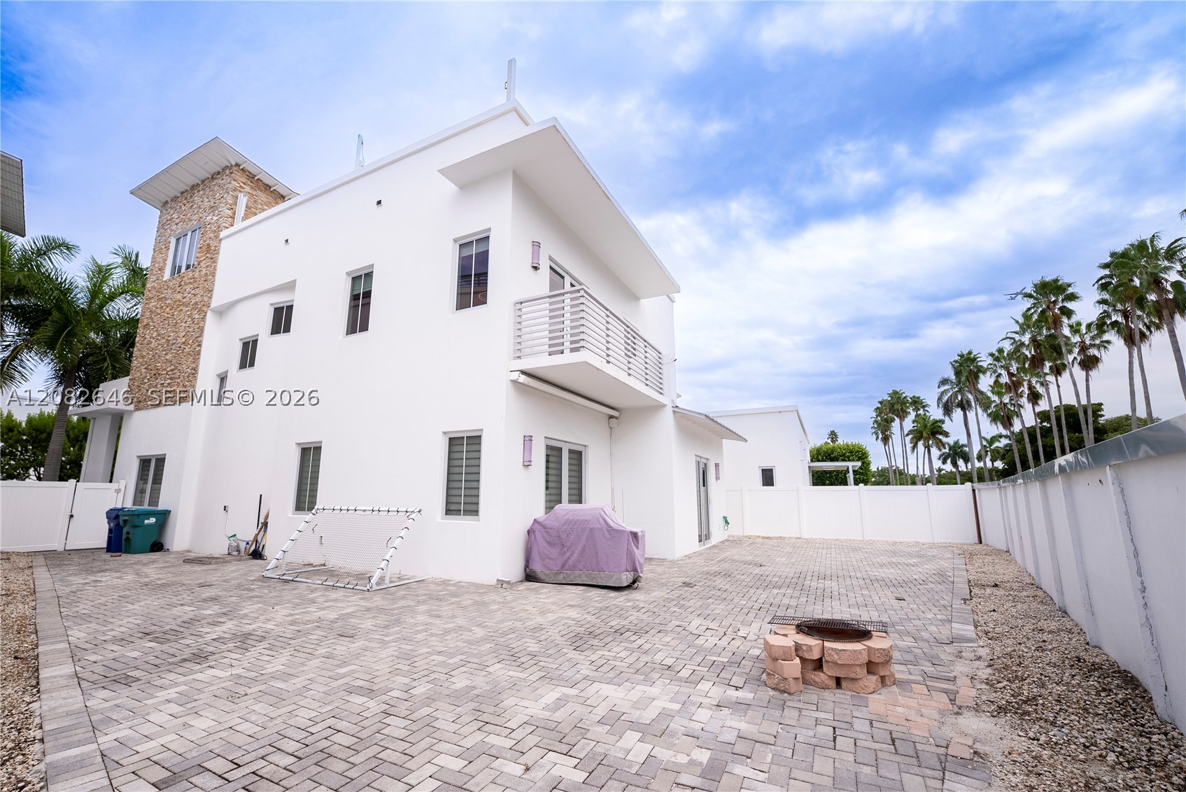 8340 NW 33 Terrace, Doral FL 33122