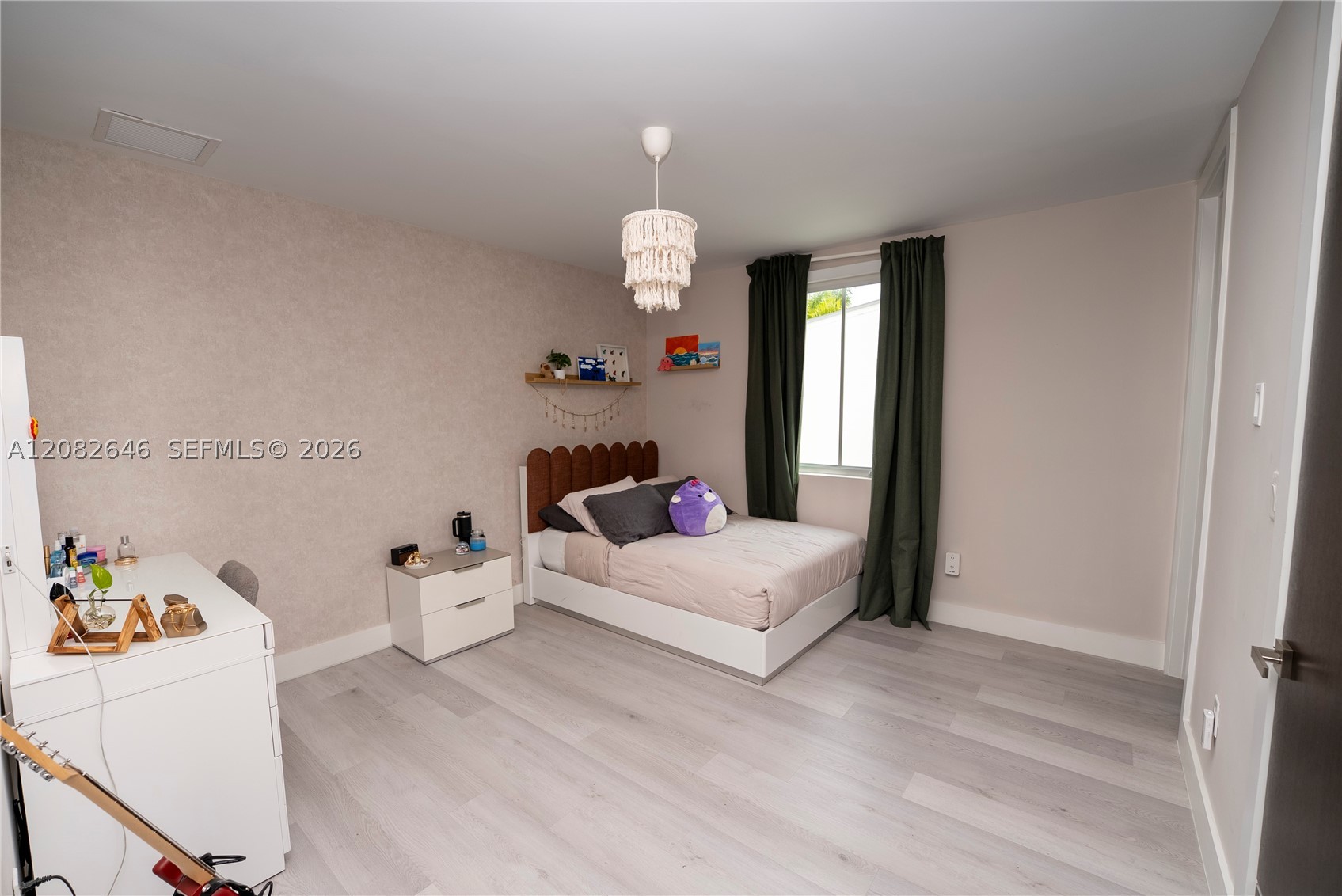 8340 NW 33 Terrace, Doral FL 33122