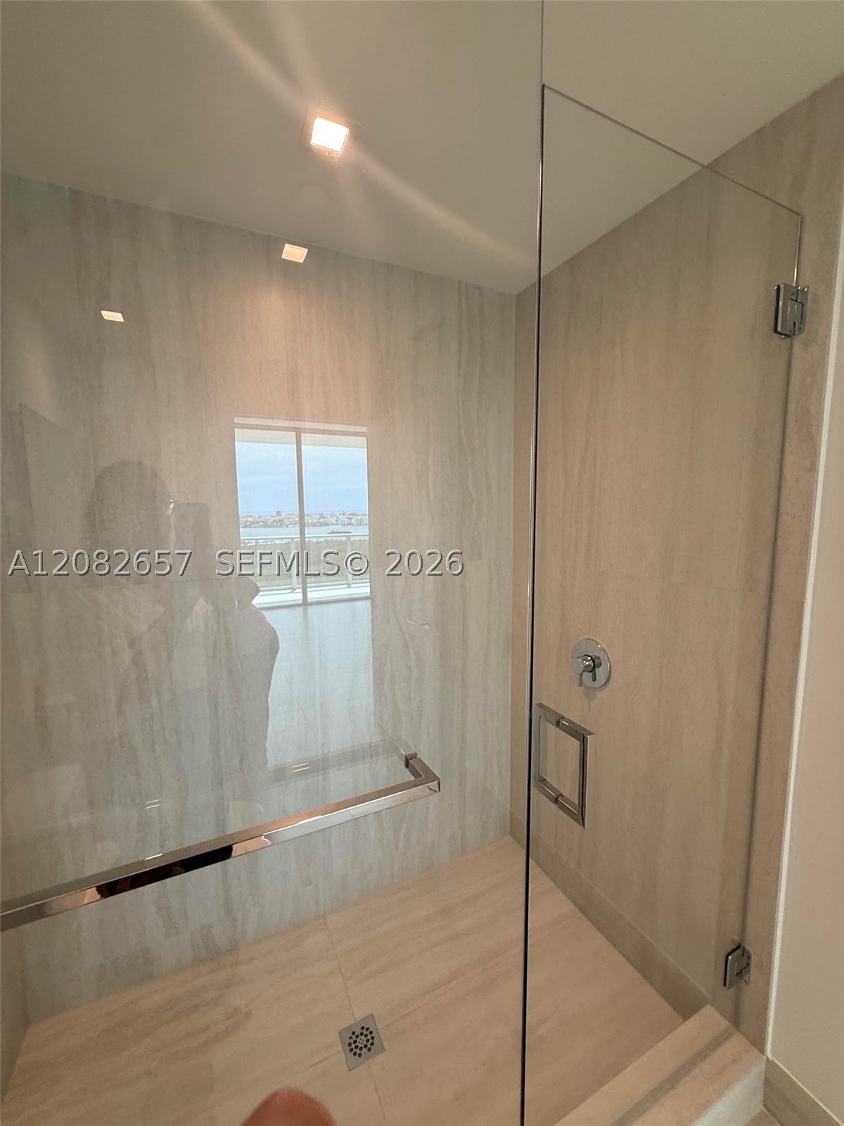 2411 Laguna Circle #2703, North Miami FL 33181