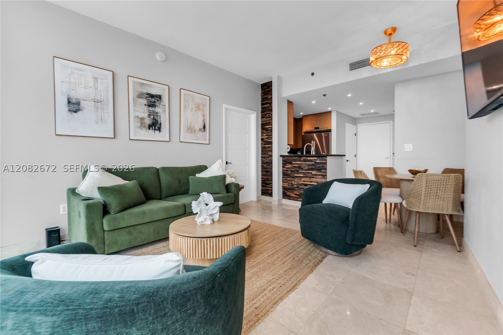 6515 E Collins Ave #1504, Miami Beach FL 33141