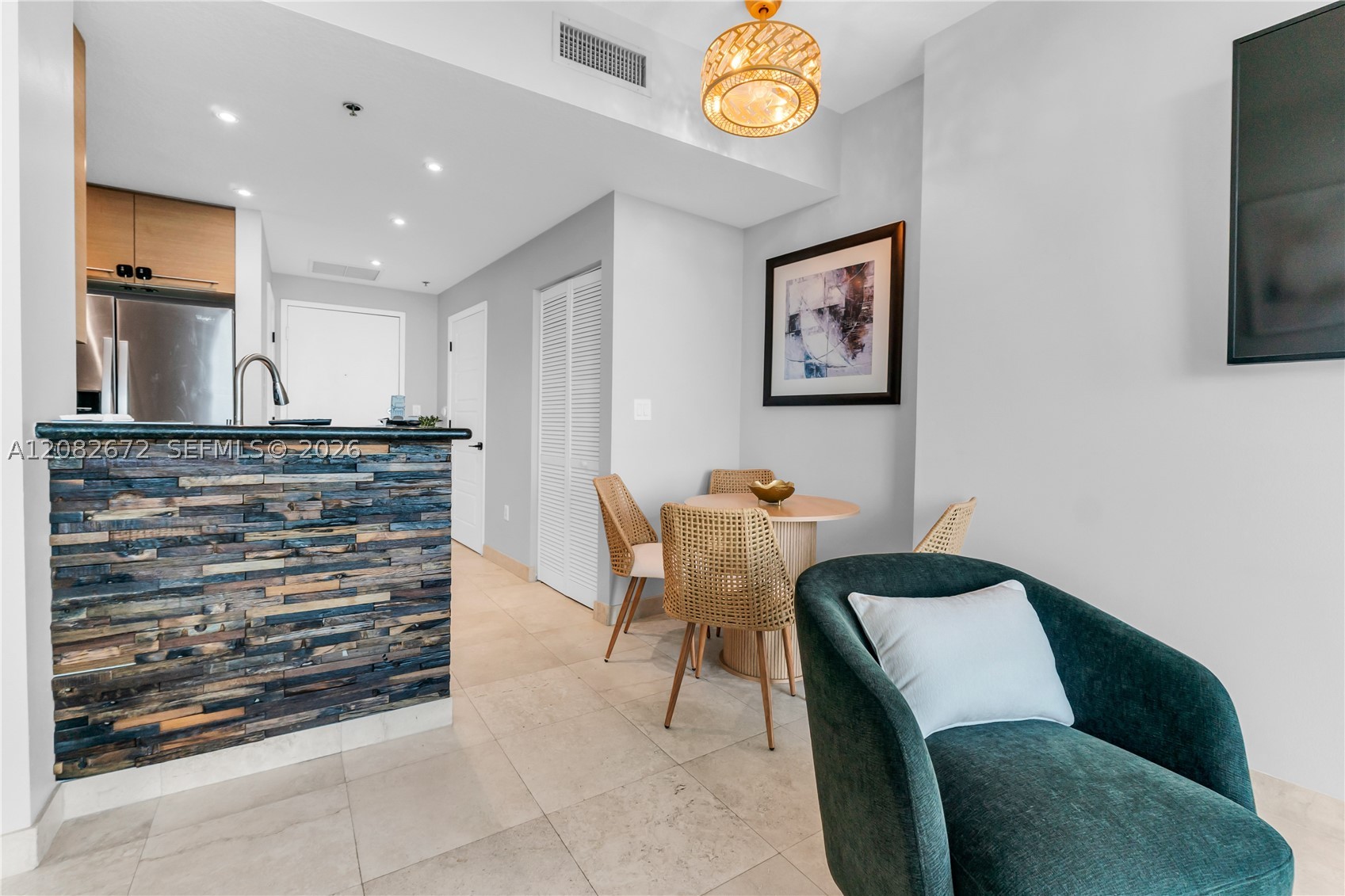 6515 E Collins Ave #1504, Miami Beach FL 33141