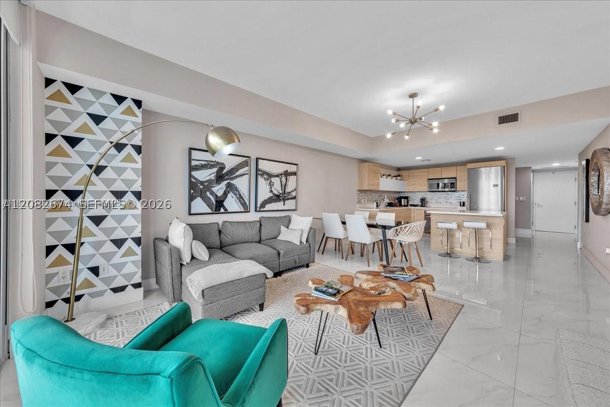 16385 Biscayne #804, North Miami Beach FL 33160
