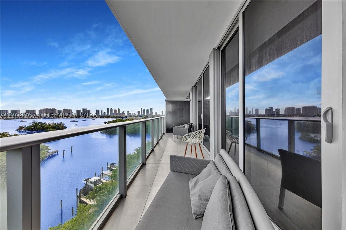 16385 Biscayne #804, North Miami Beach FL 33160