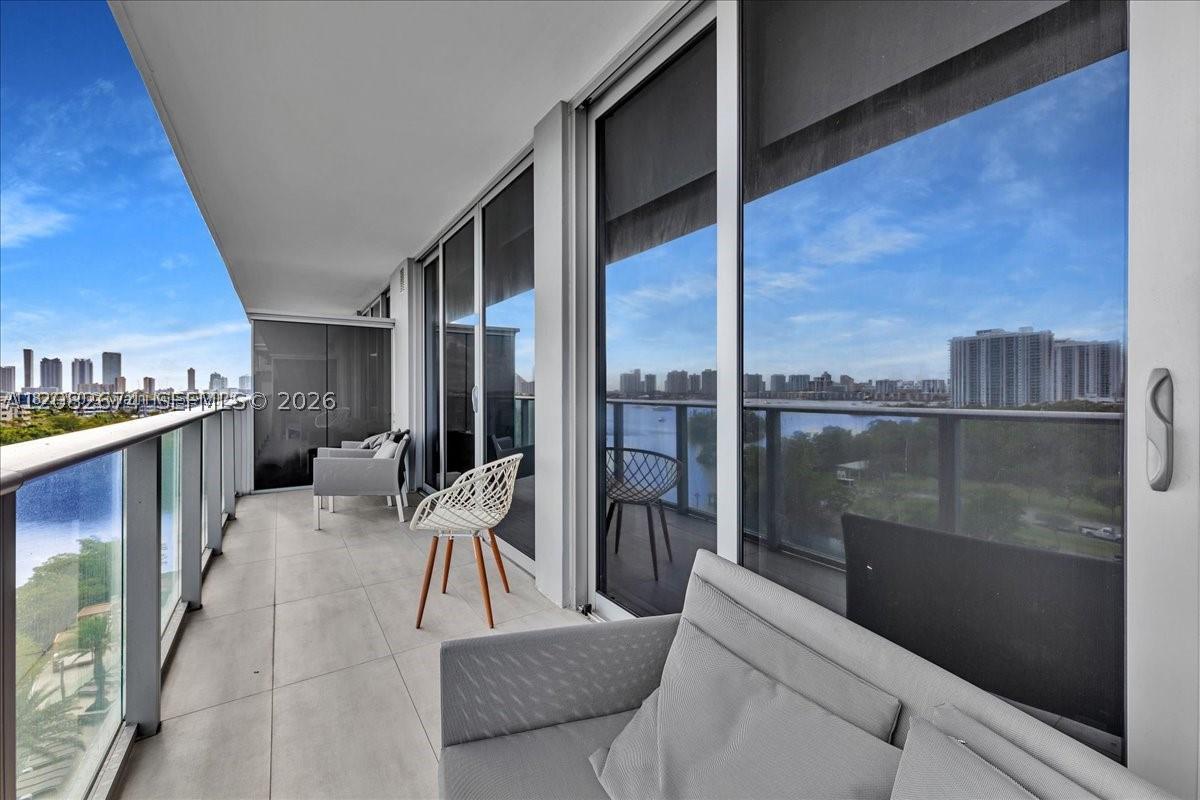 16385 Biscayne #804, North Miami Beach FL 33160