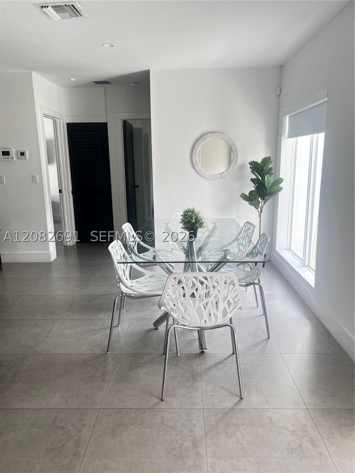 15 NW 52nd St, Miami FL 33127