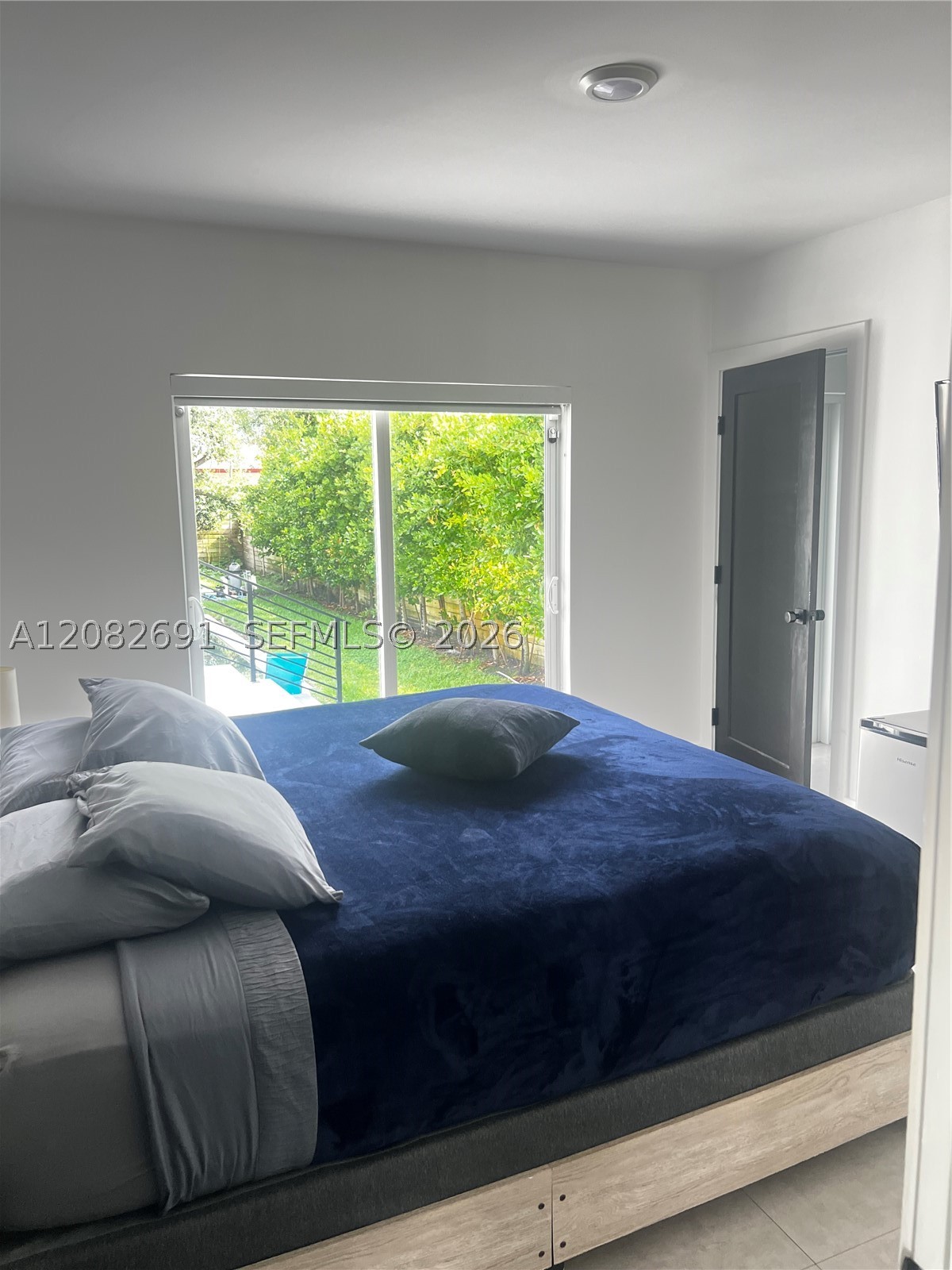 15 NW 52nd St, Miami FL 33127