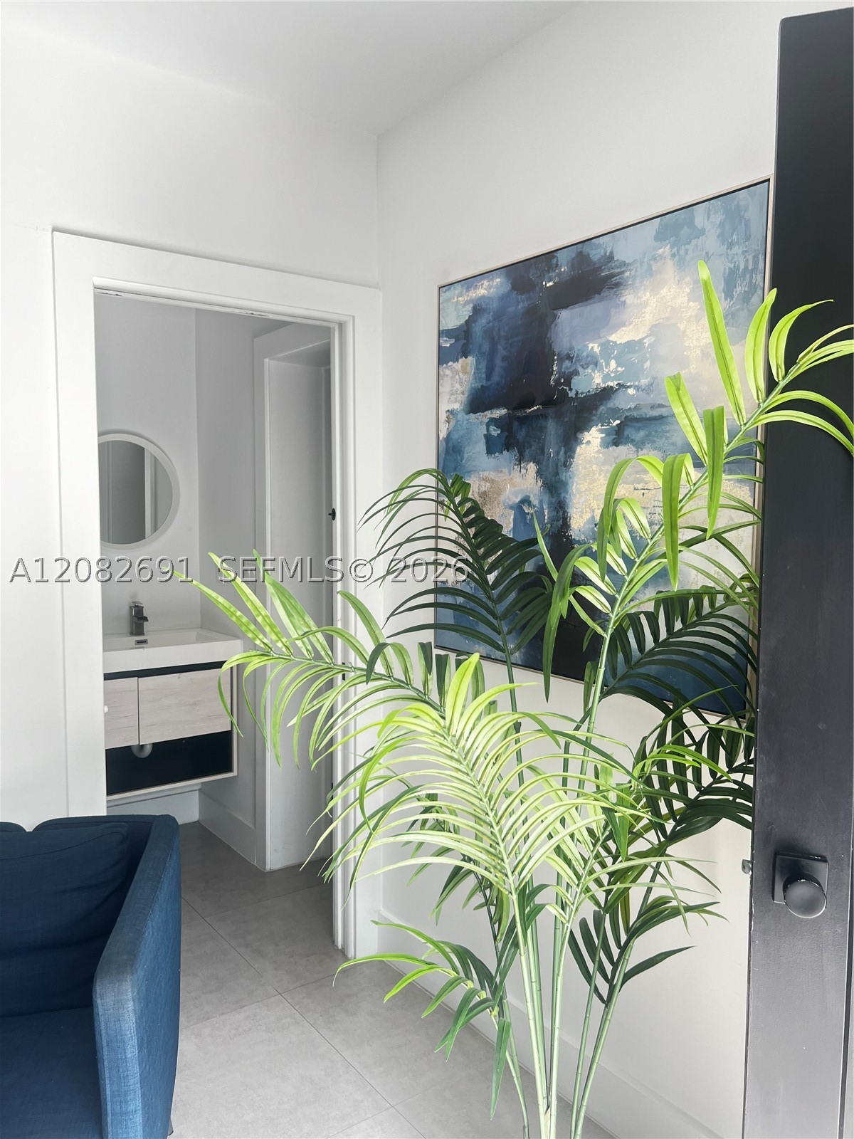 15 NW 52nd St, Miami FL 33127