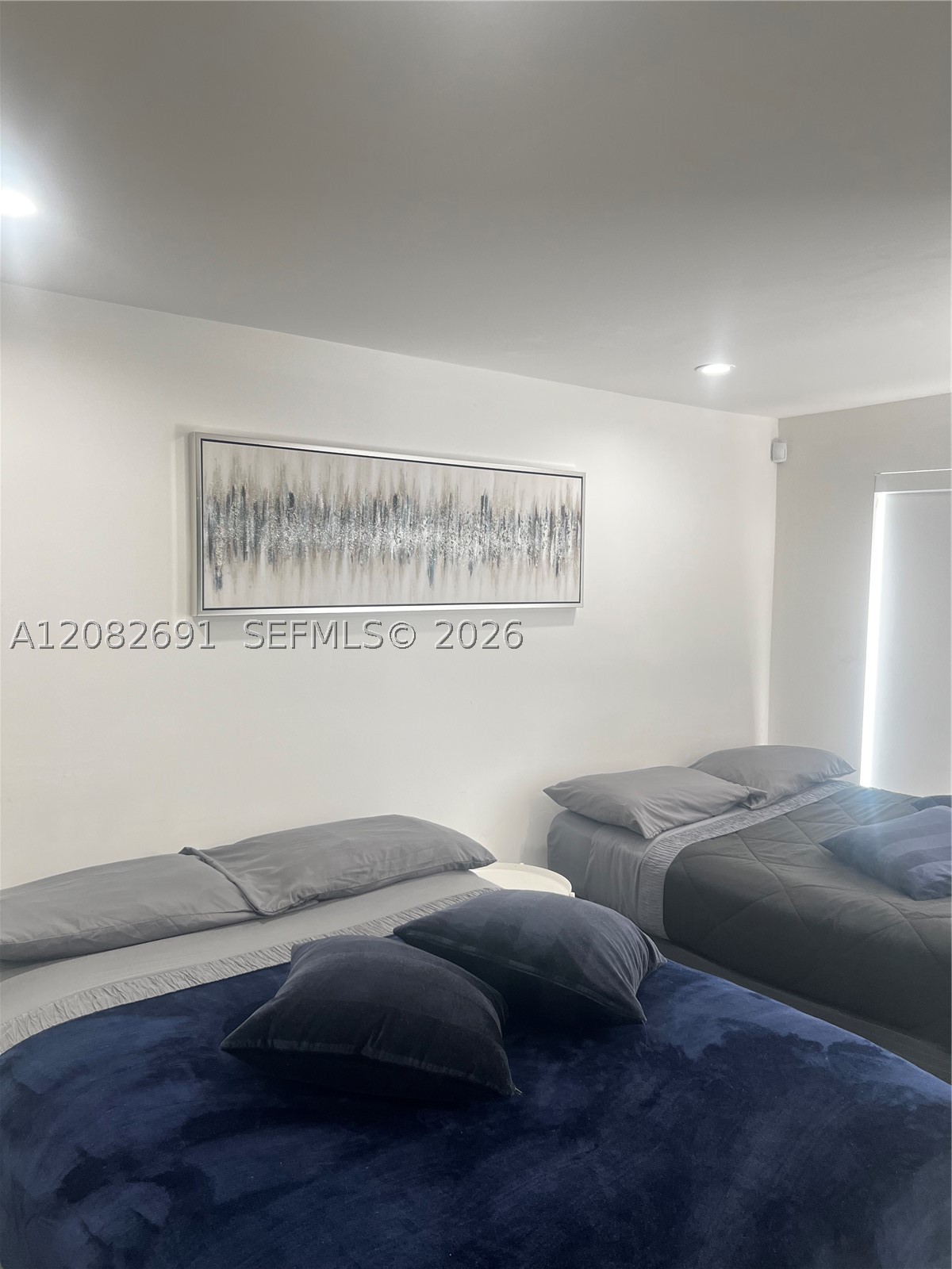 15 NW 52nd St, Miami FL 33127