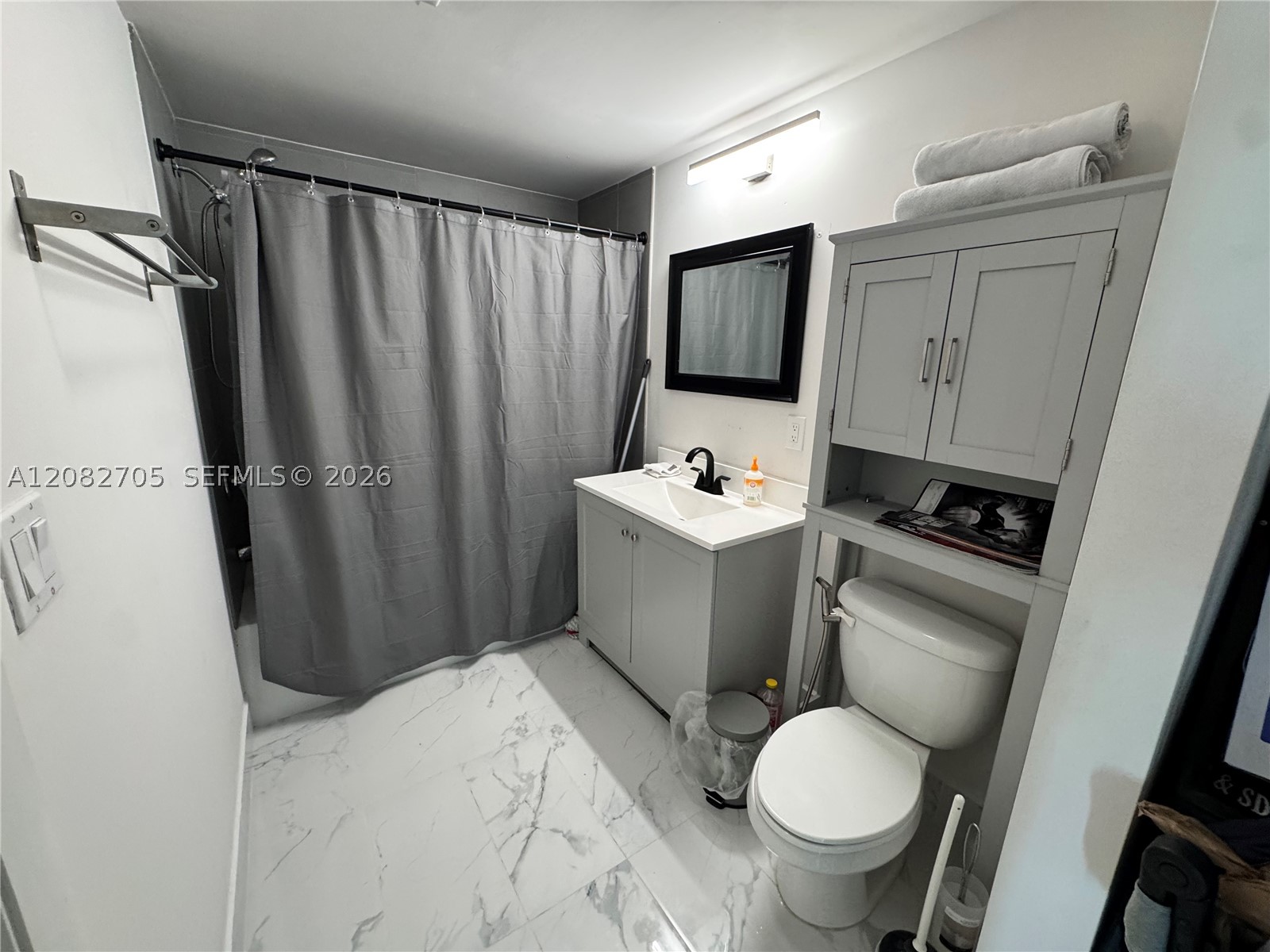 92 SW 3rd St #3811, Miami FL 33130