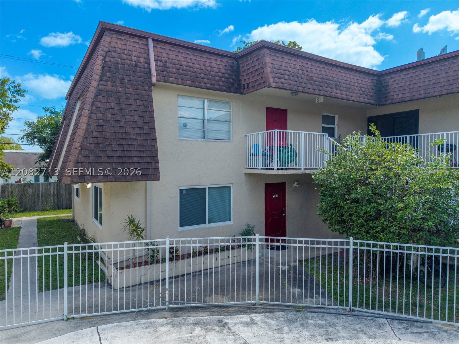 4524 SW 54th St #501-W, Dania Beach FL 33314