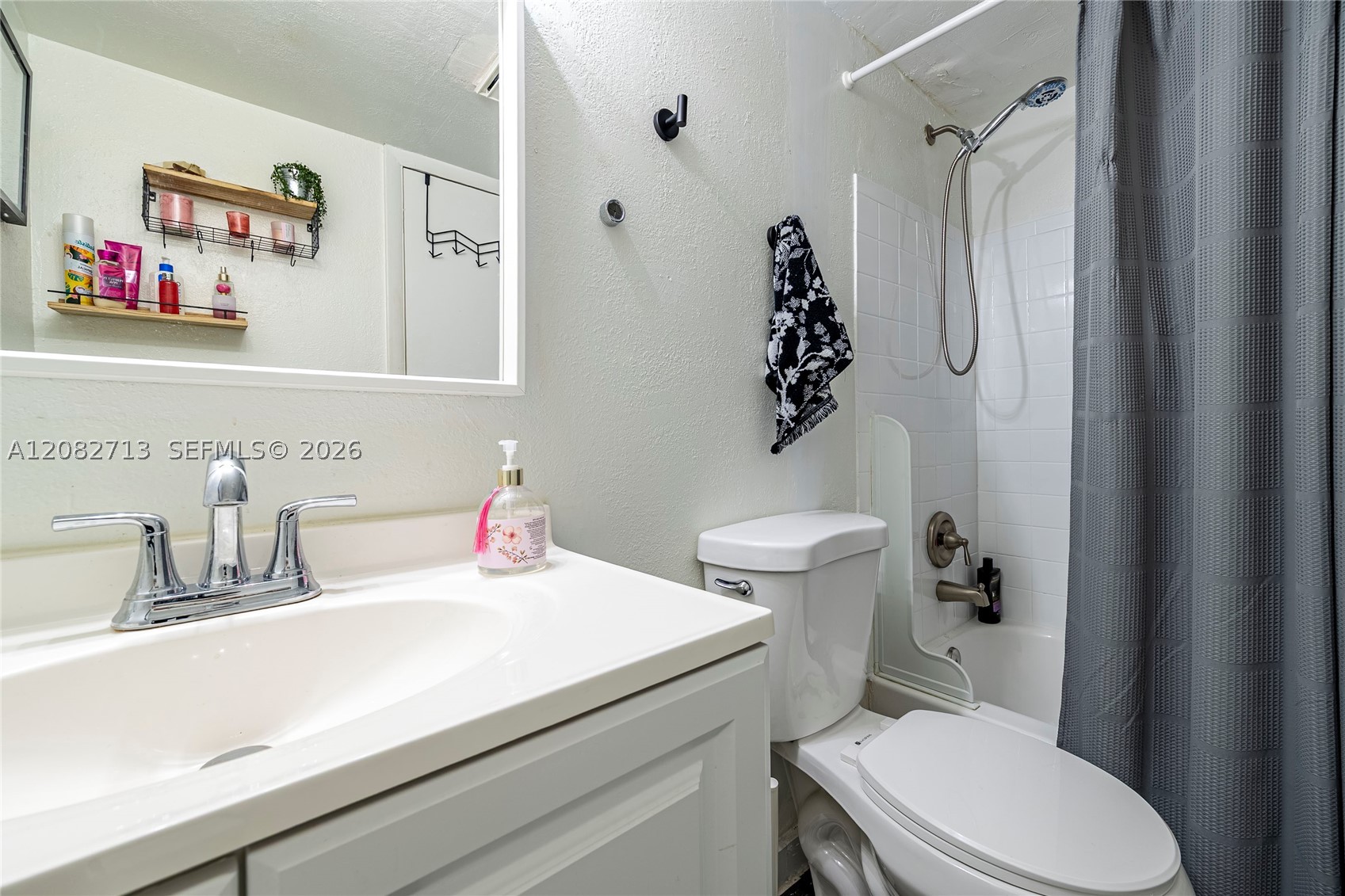 4524 SW 54th St #501-W, Dania Beach FL 33314