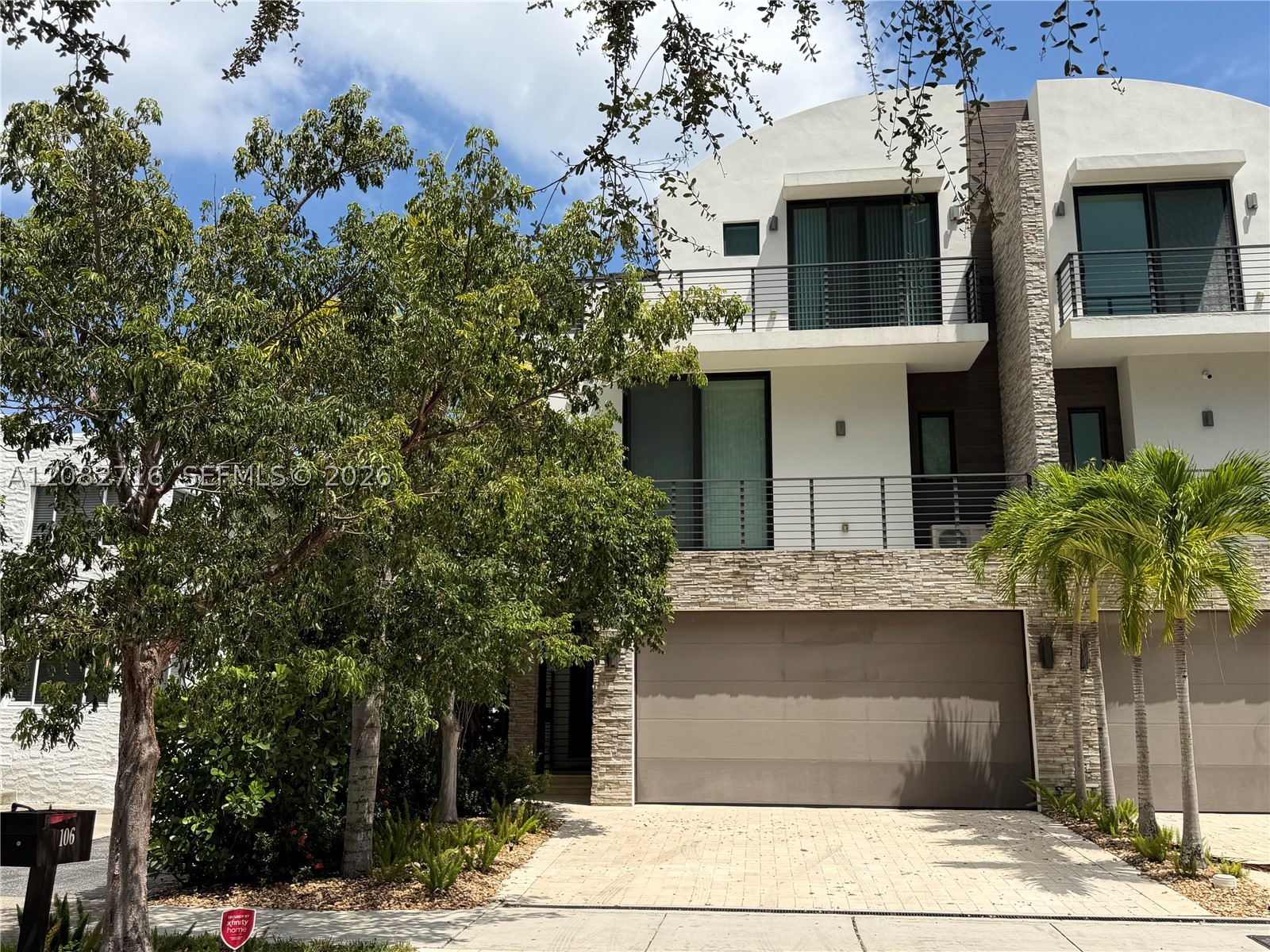106 NE 16th Ter #106, Fort Lauderdale FL 33301