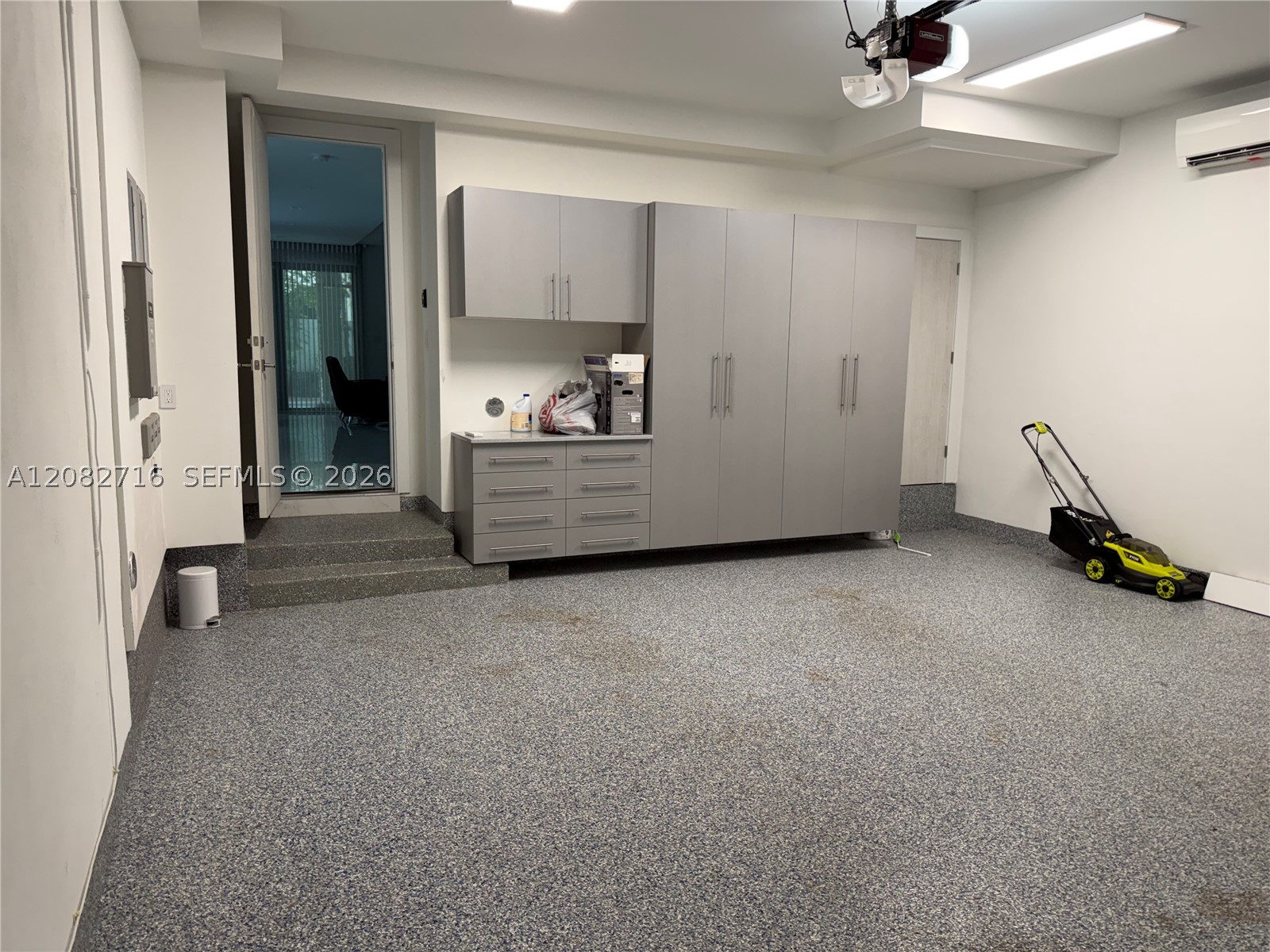 106 NE 16th Ter #106, Fort Lauderdale FL 33301