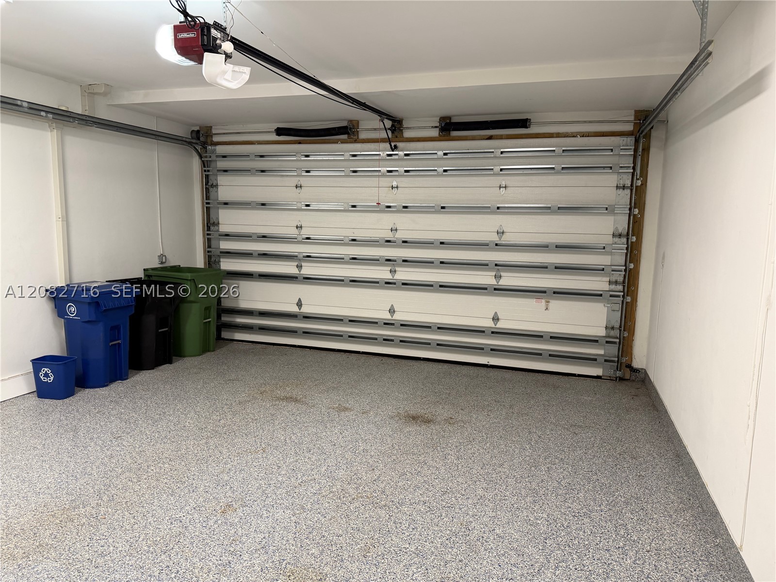 106 NE 16th Ter #106, Fort Lauderdale FL 33301
