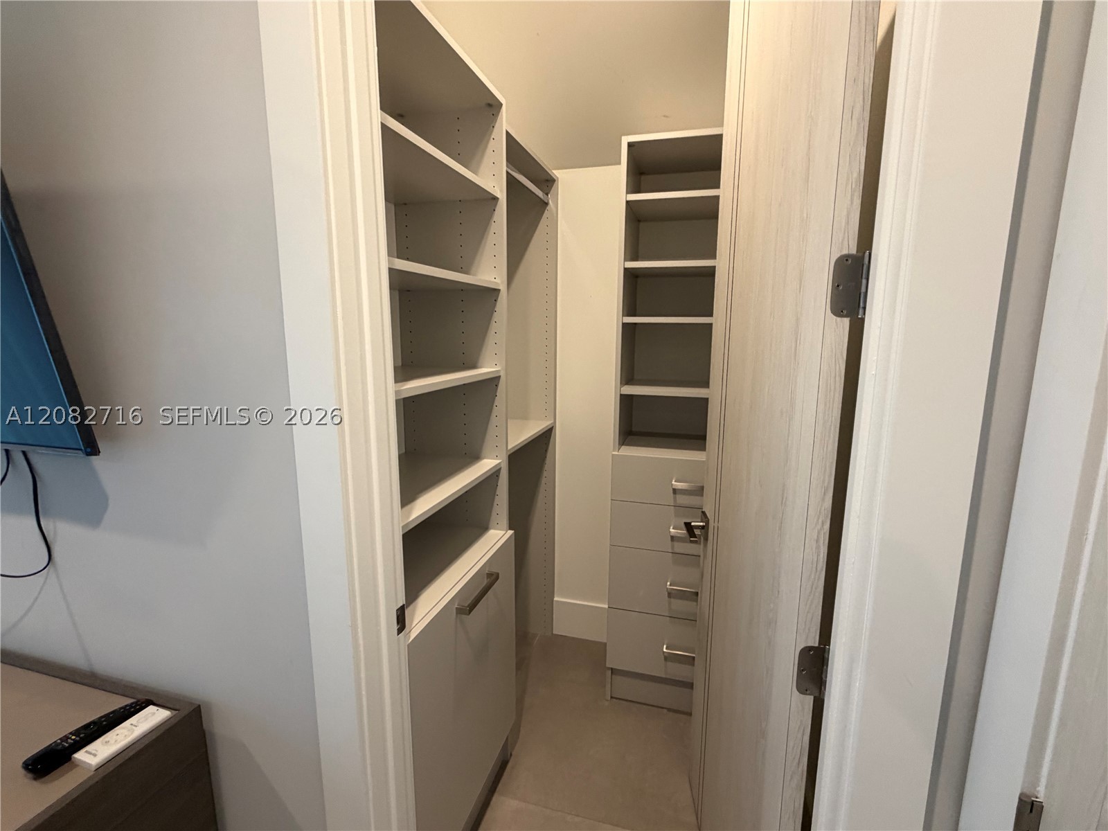 106 NE 16th Ter #106, Fort Lauderdale FL 33301
