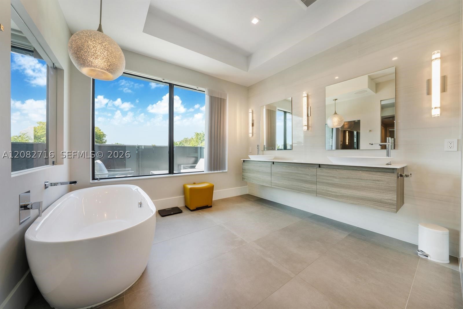 106 NE 16th Ter #106, Fort Lauderdale FL 33301