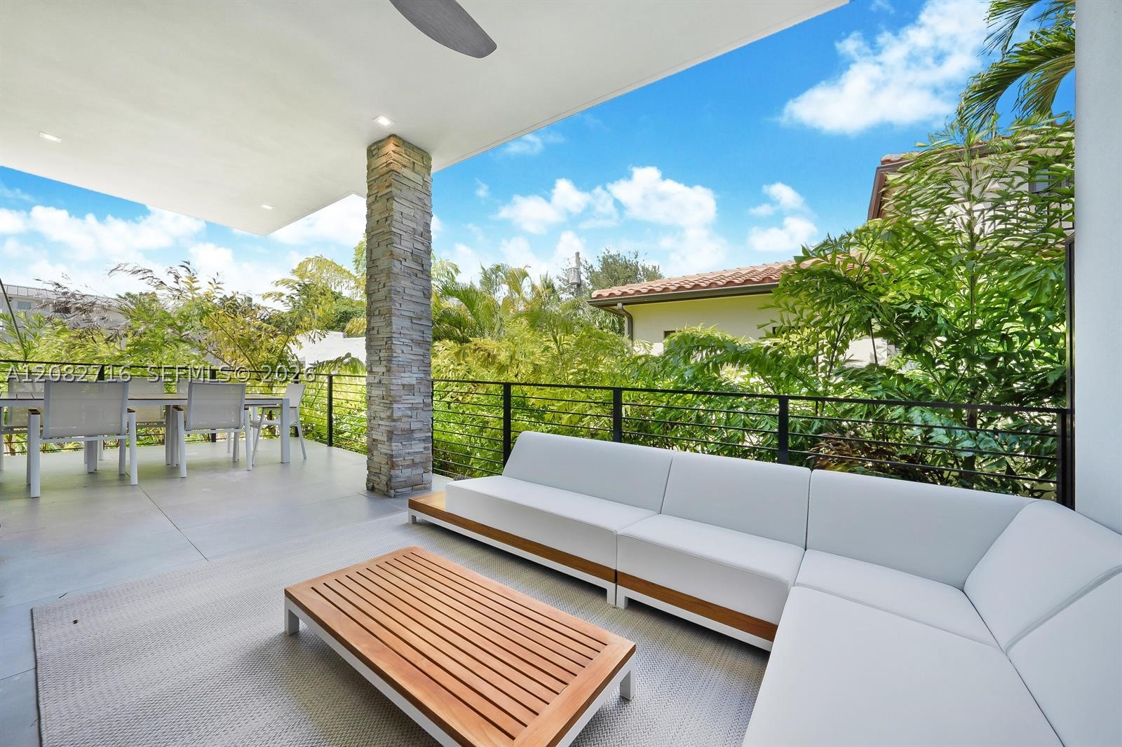 106 NE 16th Ter #106, Fort Lauderdale FL 33301