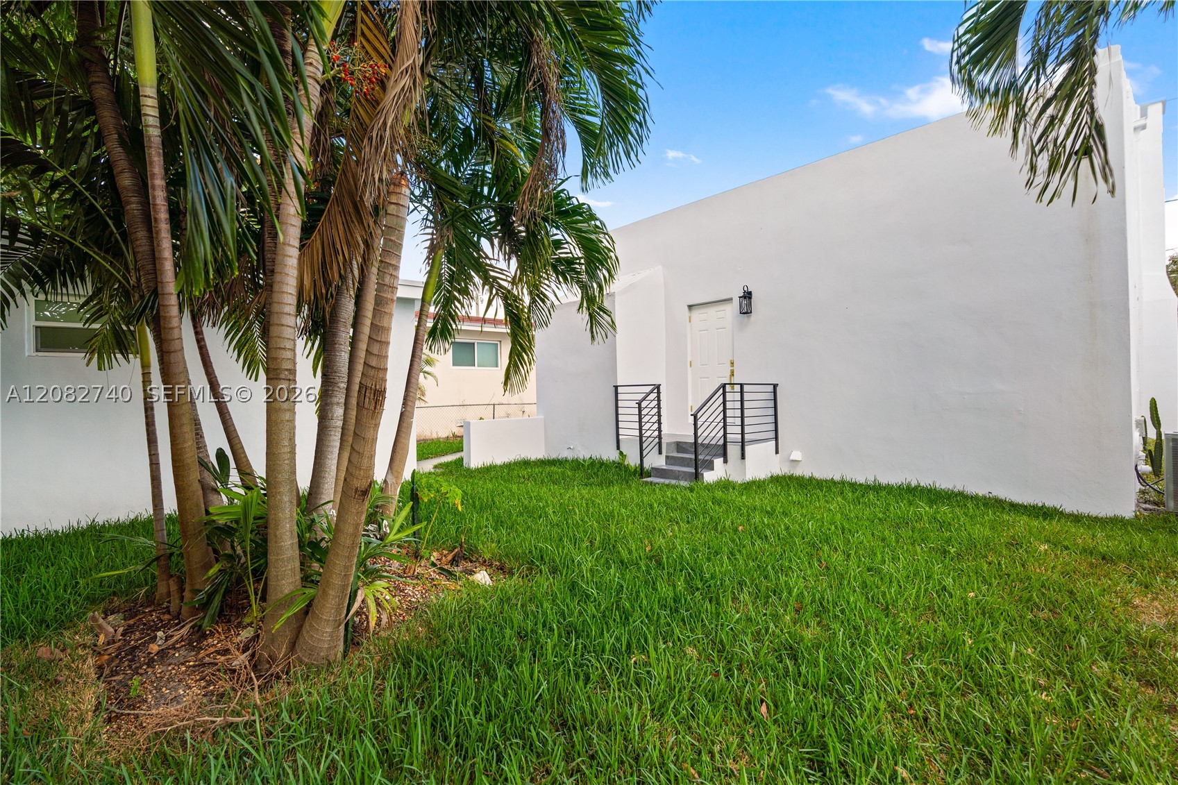 1274 NW 55th Ter, Miami FL 33142