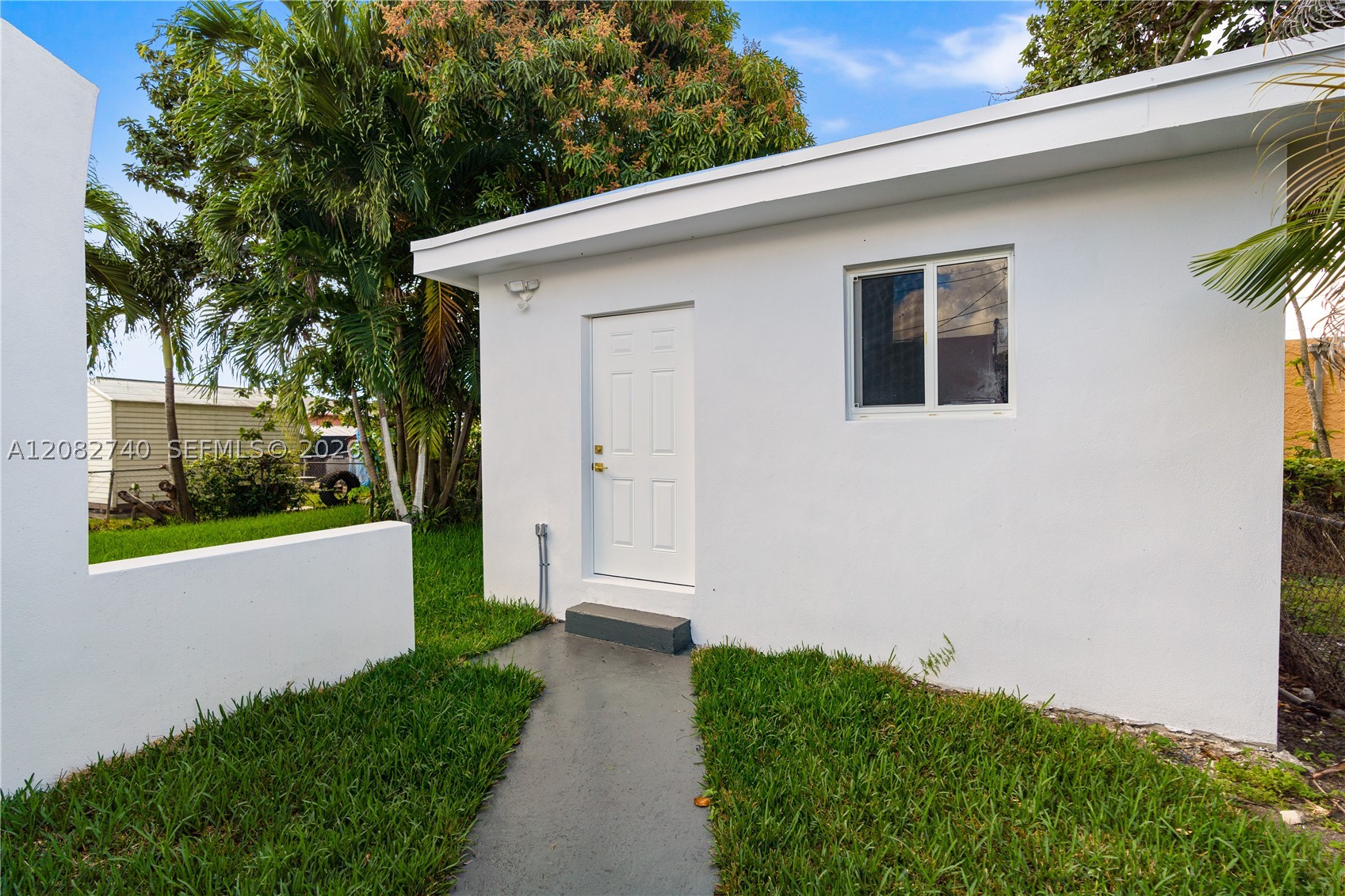 1274 NW 55th Ter, Miami FL 33142