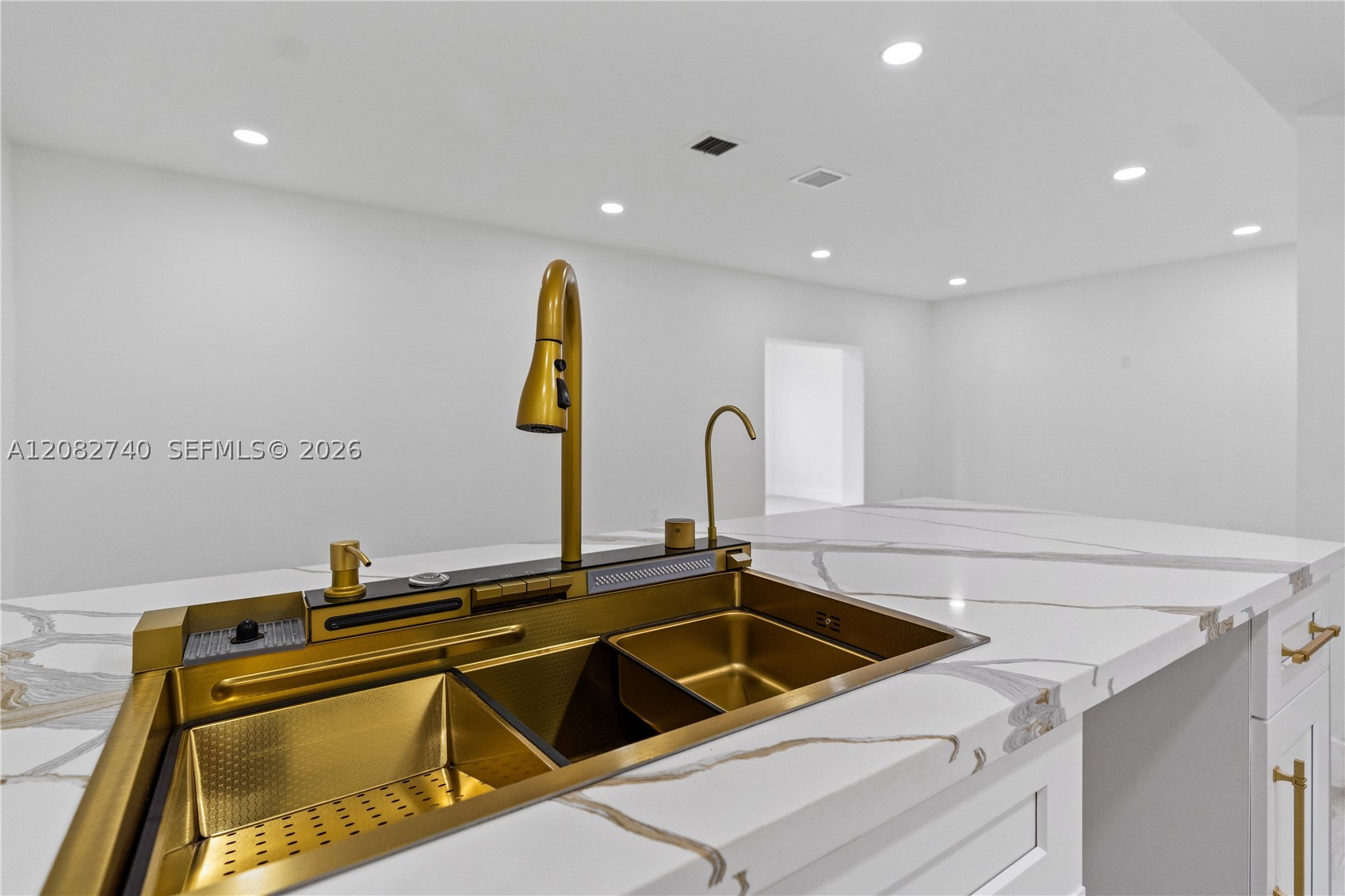 1274 NW 55th Ter, Miami FL 33142