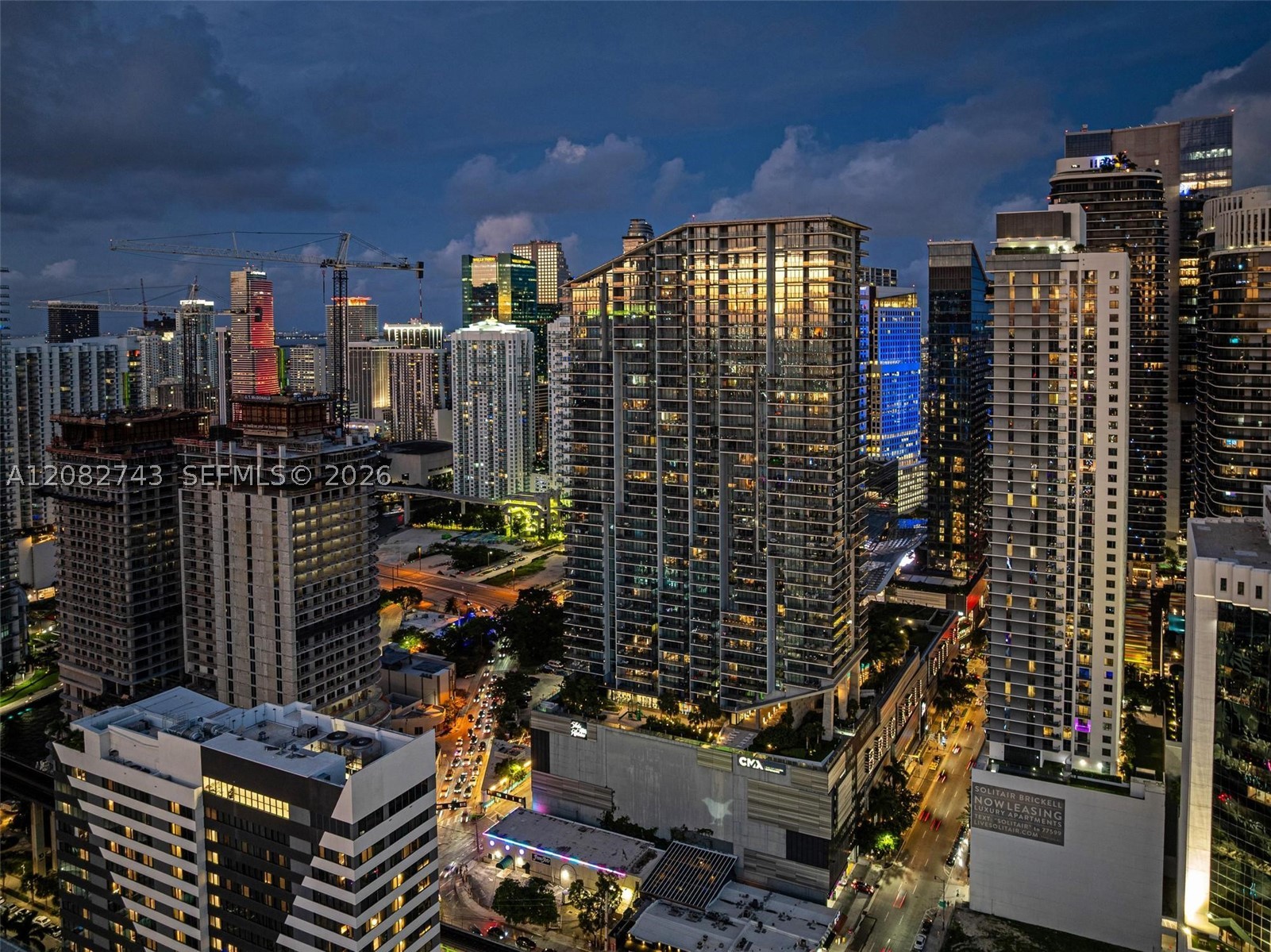 88 SW 7th St #3801, Miami FL 33130