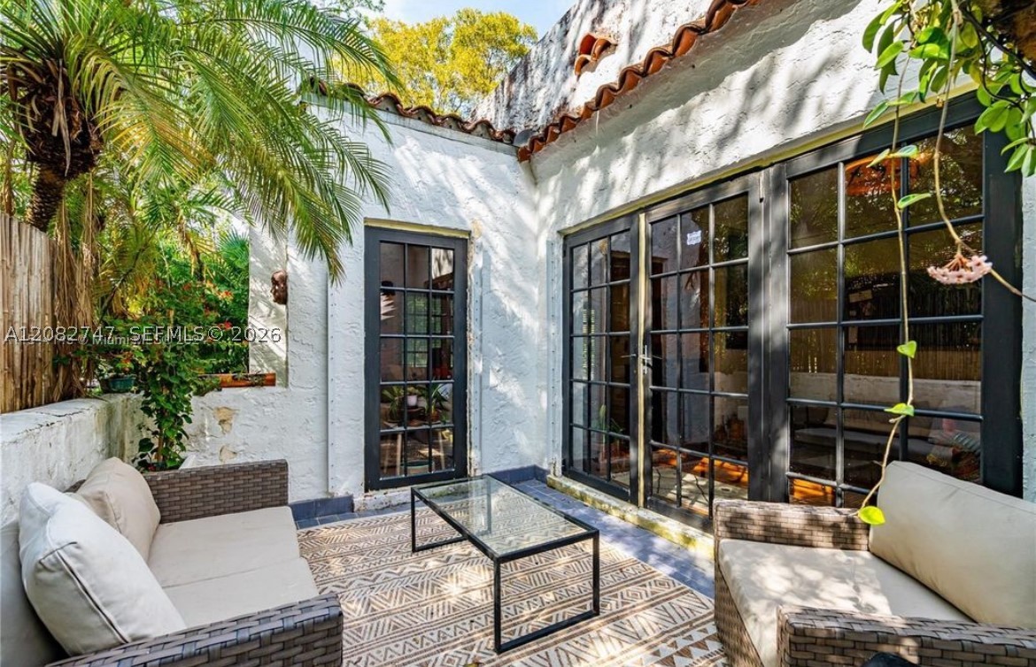 540 Majorca Ave, Coral Gables FL 33134
