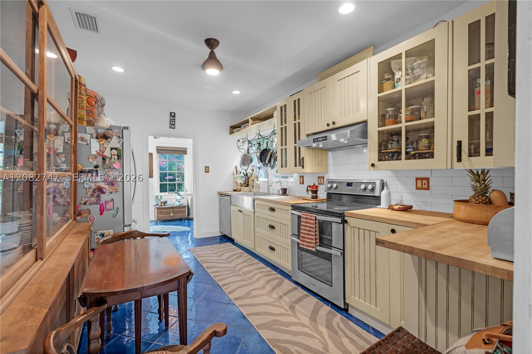 540 Majorca Ave, Coral Gables FL 33134