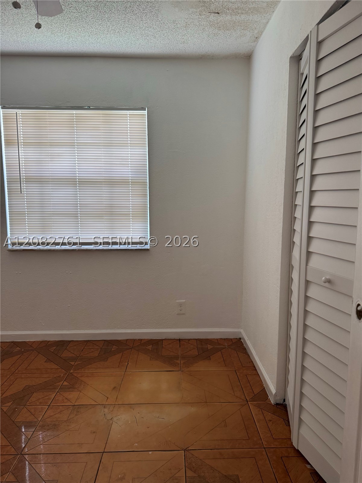 717 SW 79th Ave, North Lauderdale FL 33068