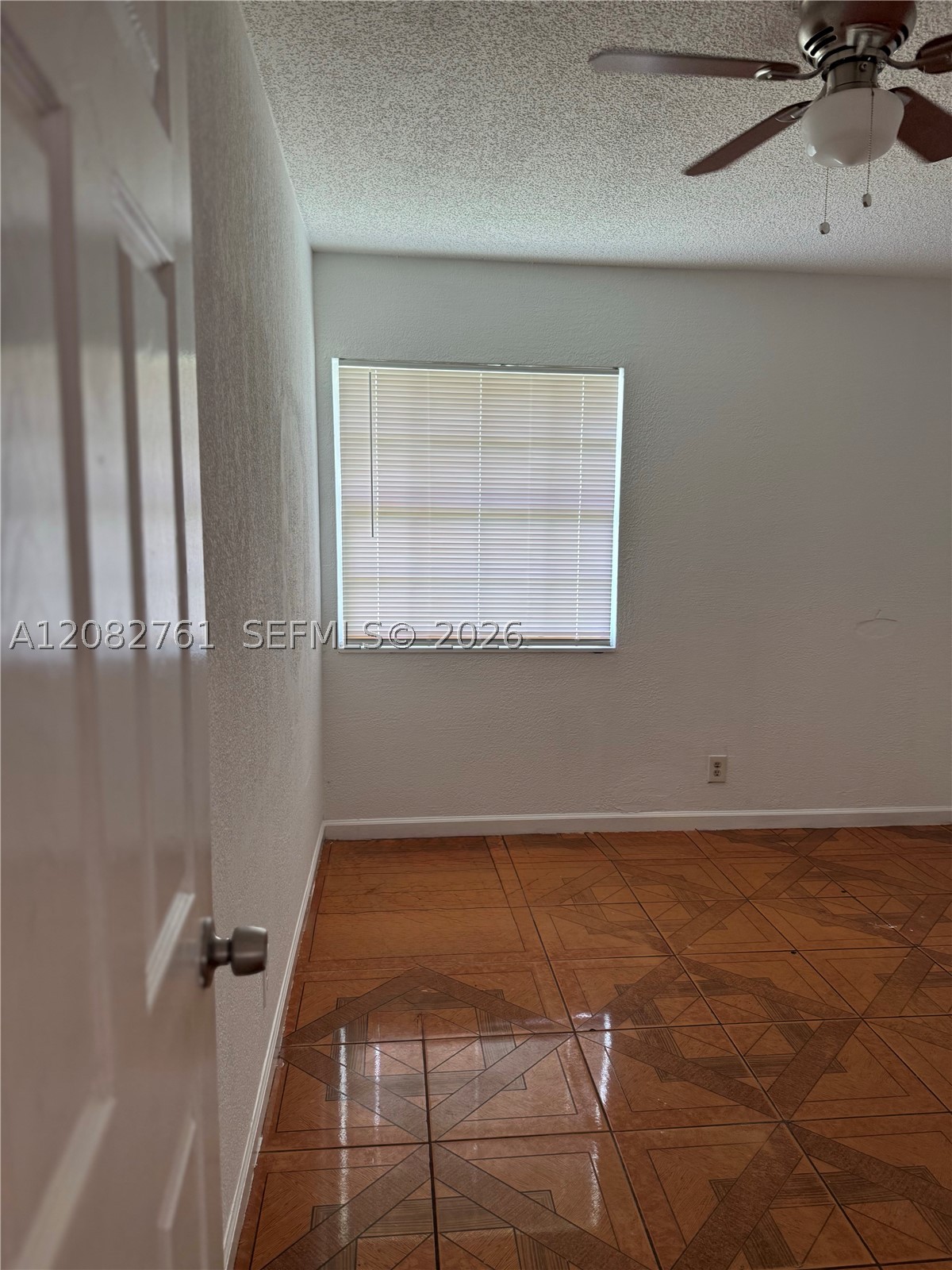 717 SW 79th Ave, North Lauderdale FL 33068