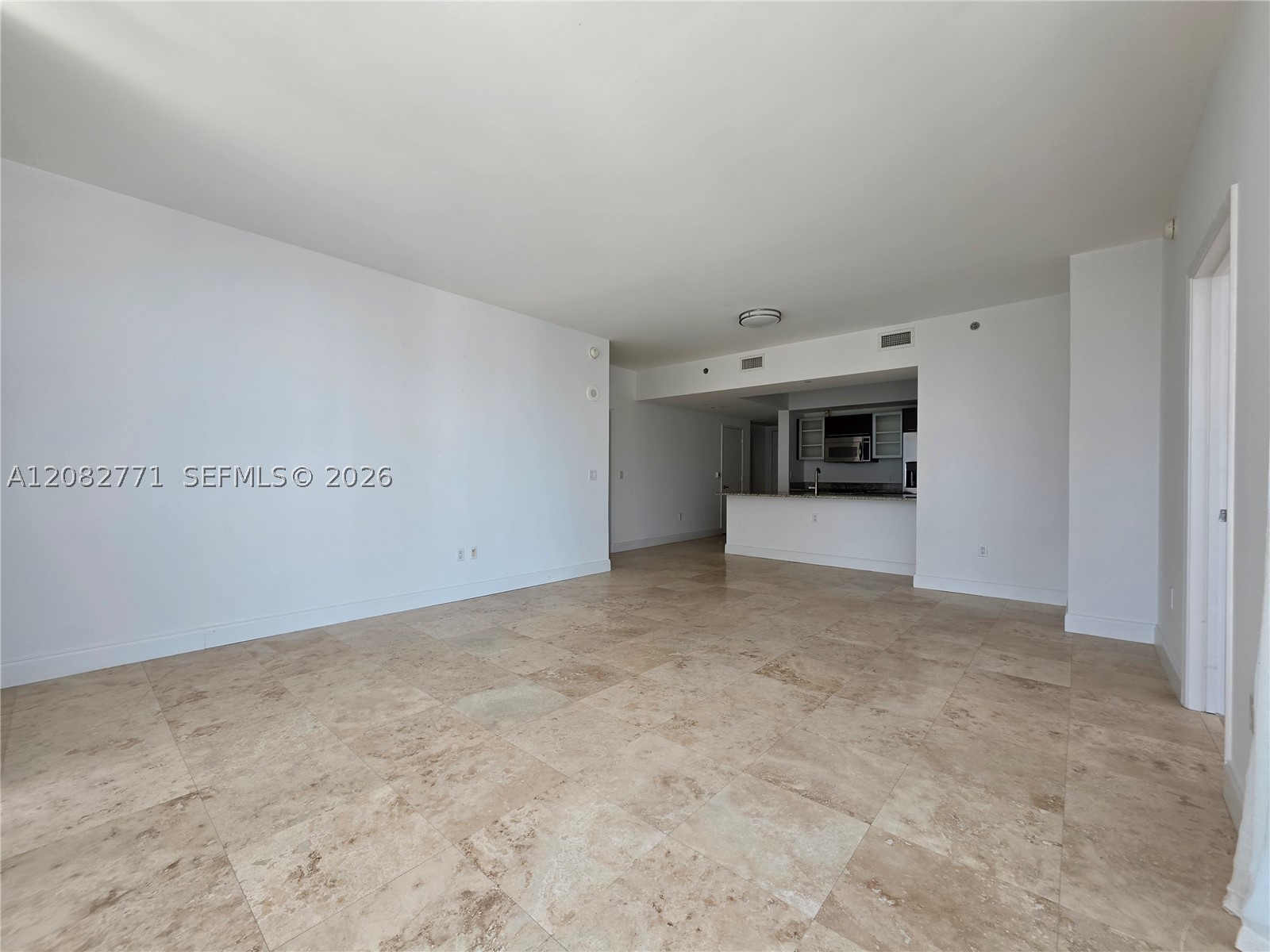 951 Brickell Ave #2510, Miami FL 33131