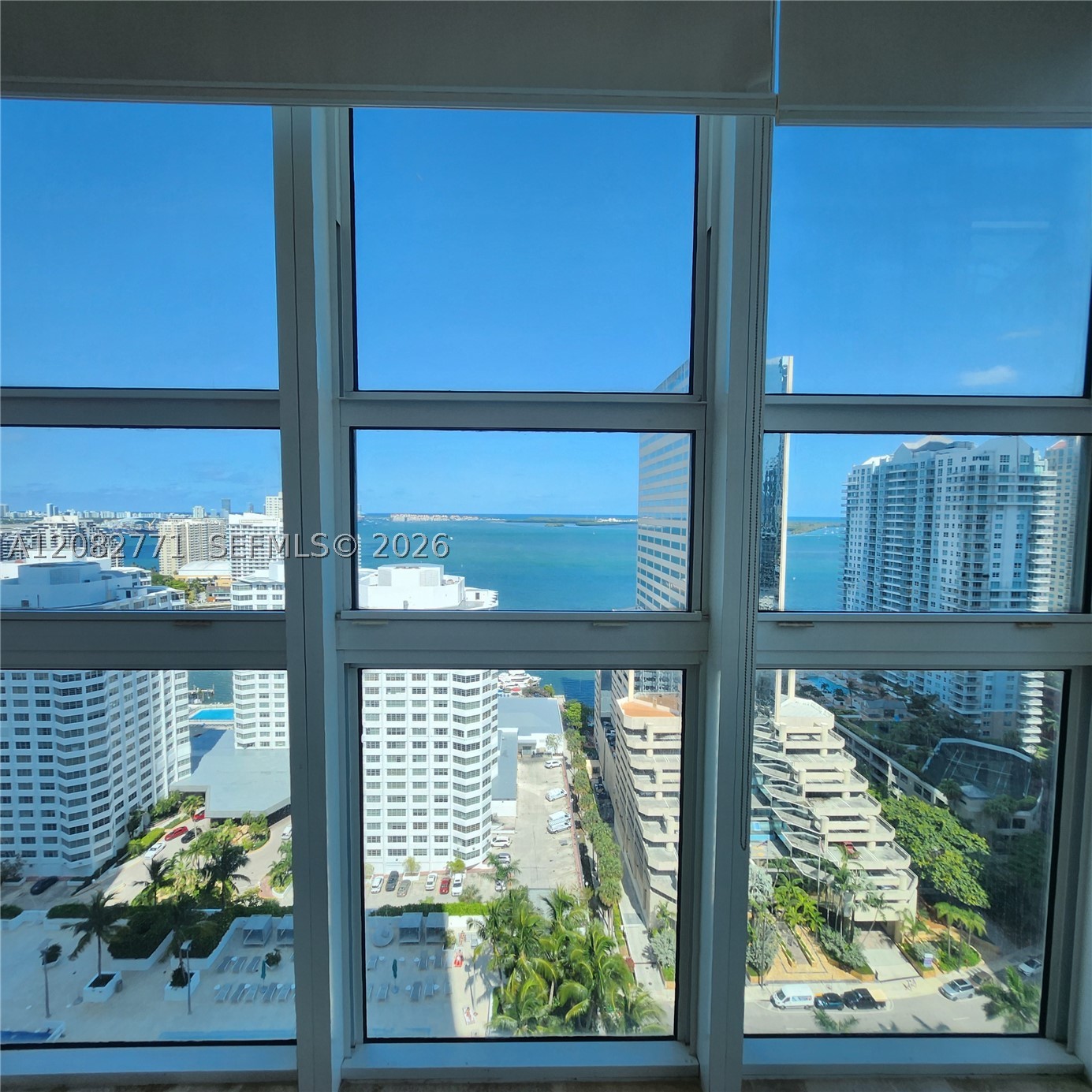951 Brickell Ave #2510, Miami FL 33131