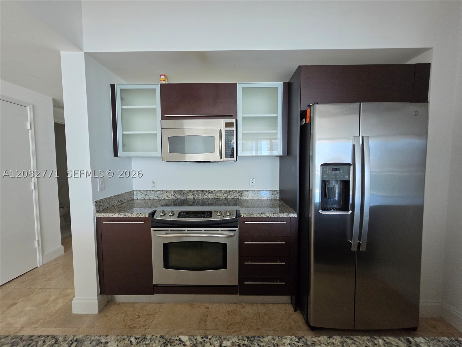 951 Brickell Ave #2510, Miami FL 33131