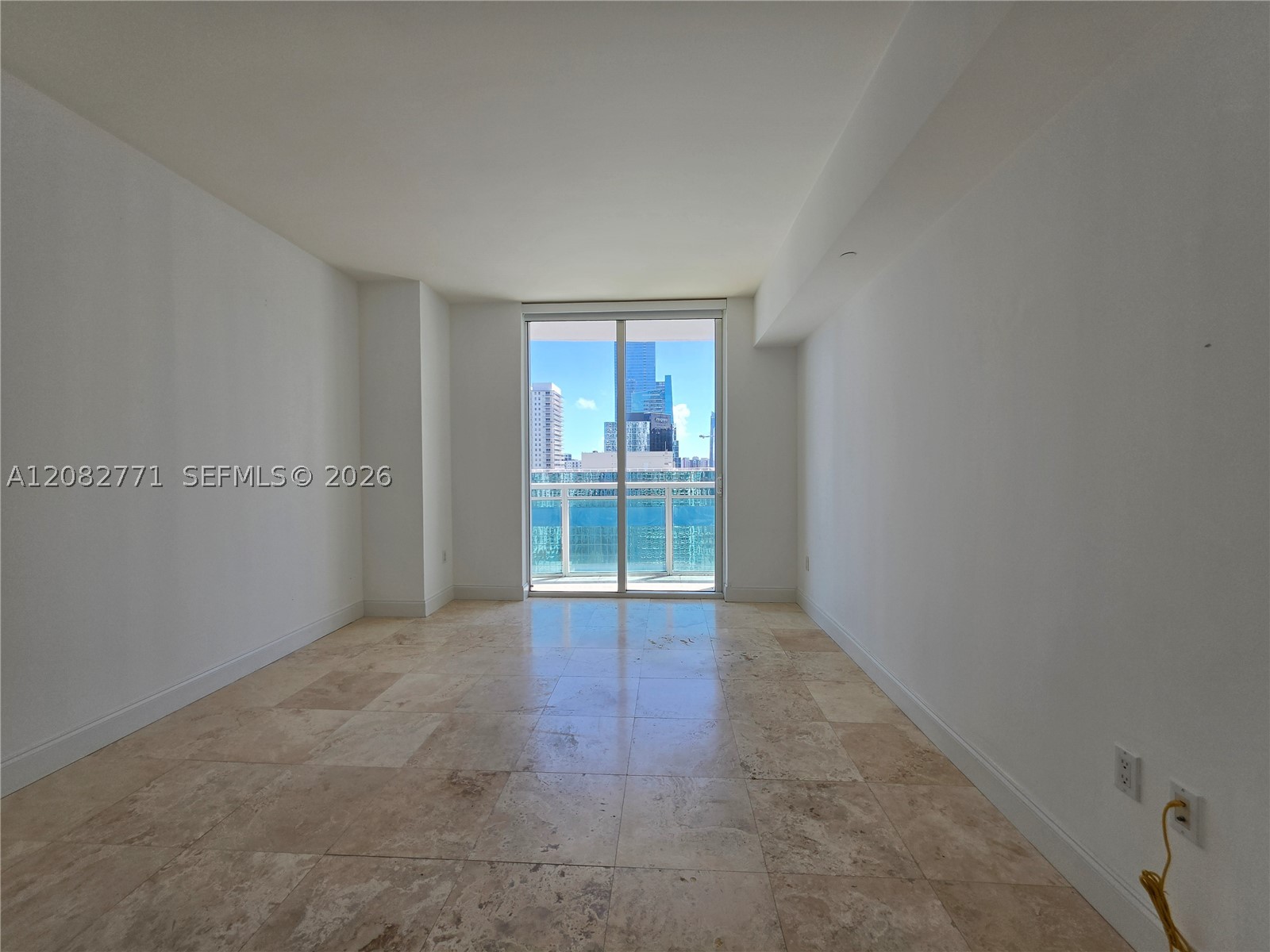 951 Brickell Ave #2510, Miami FL 33131