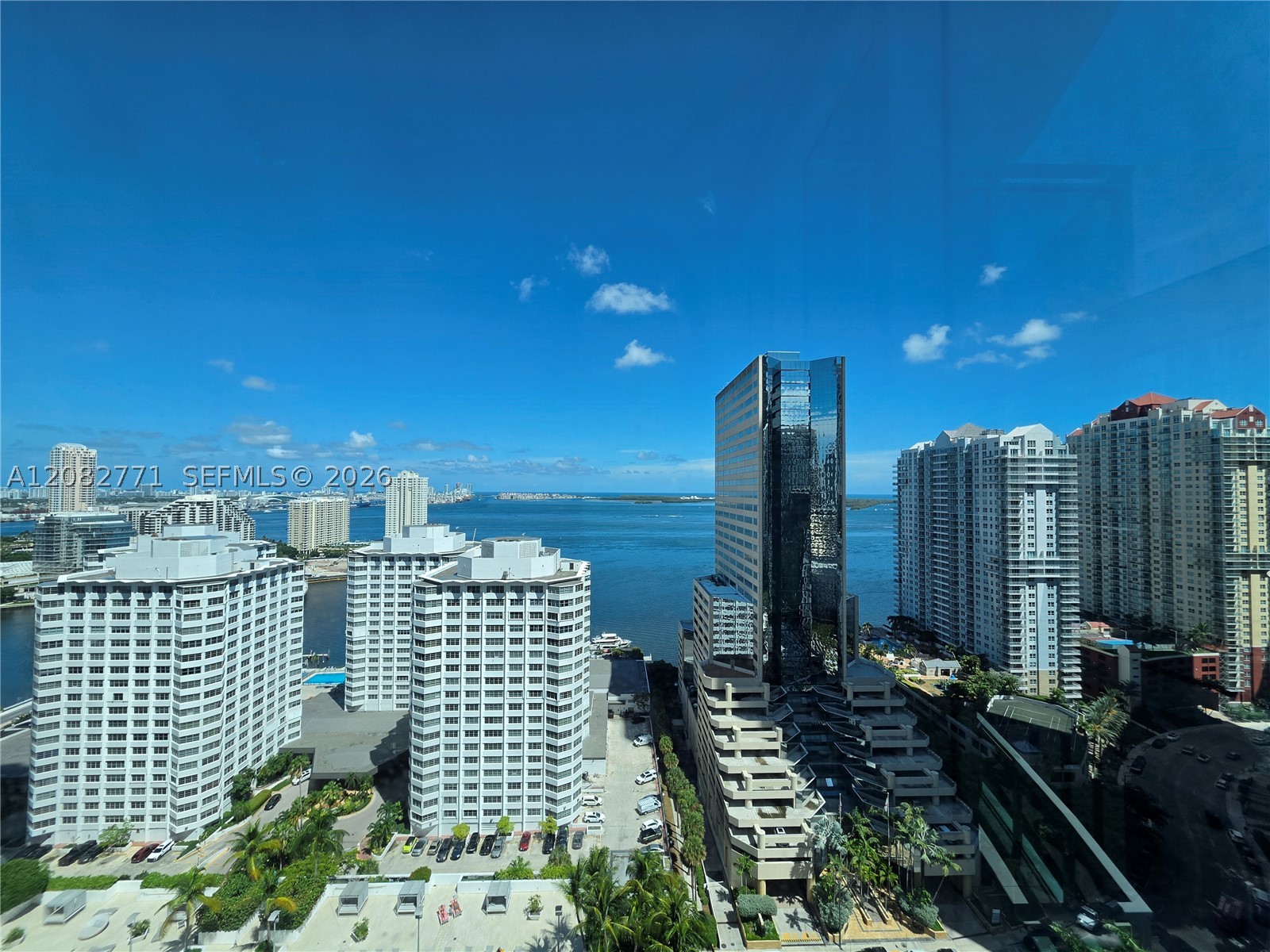 951 Brickell Ave #2510, Miami FL 33131