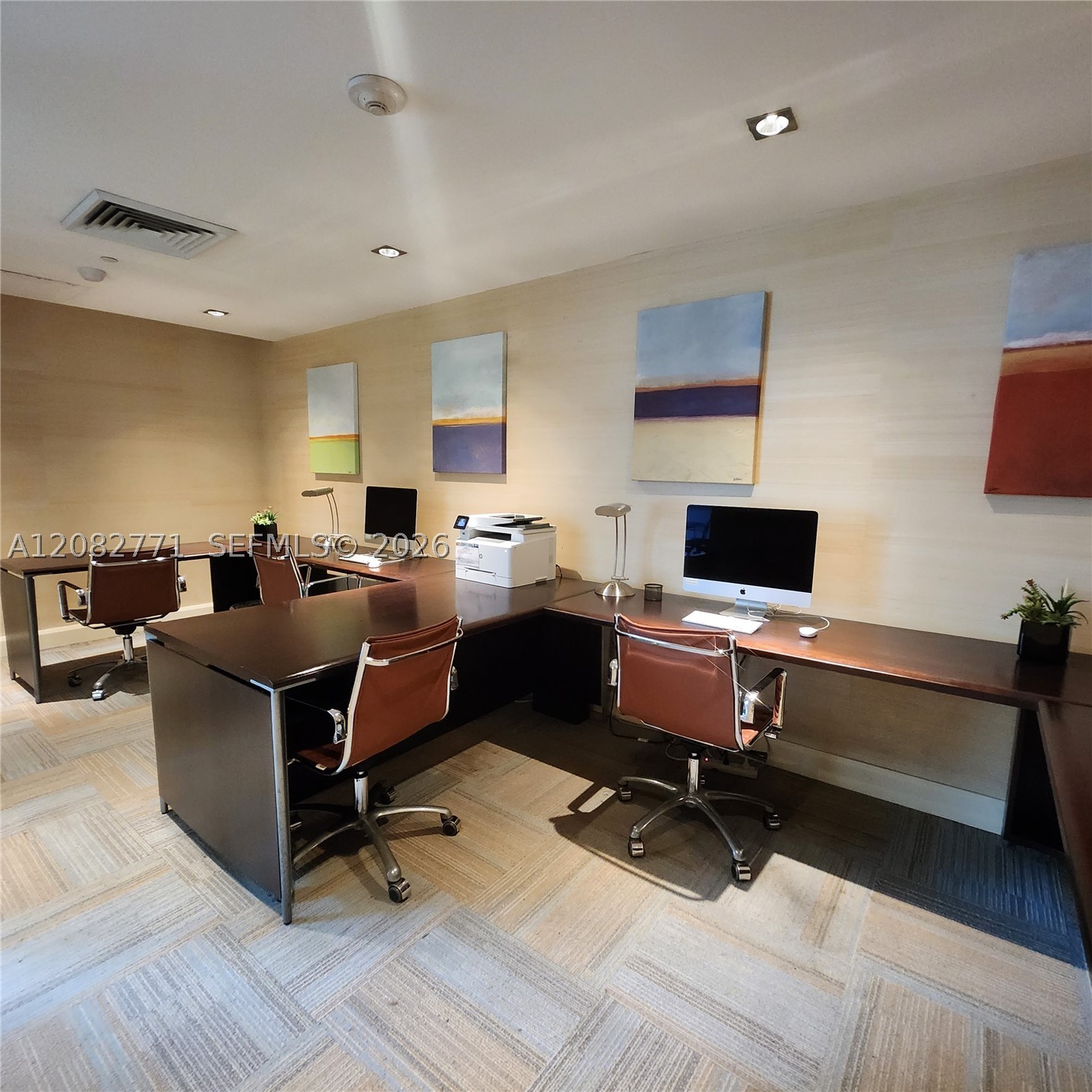 951 Brickell Ave #2510, Miami FL 33131