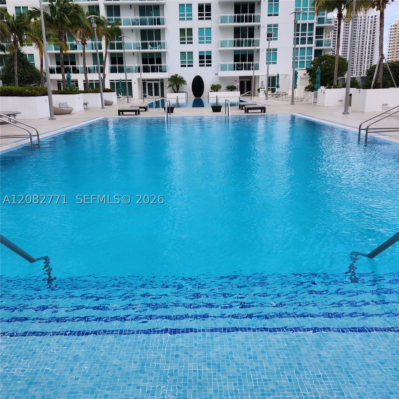 951 Brickell Ave #2510, Miami FL 33131